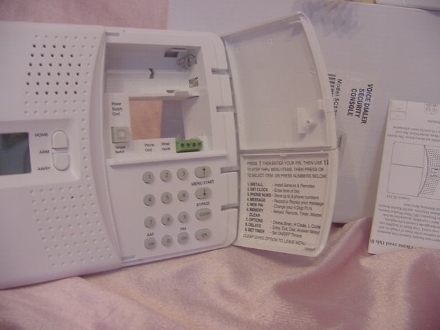 X10 SUPERVISED SECURITY SYSTEM VOICE DIALER CONSOLE MODEL SC1200 SC12A IN BOX