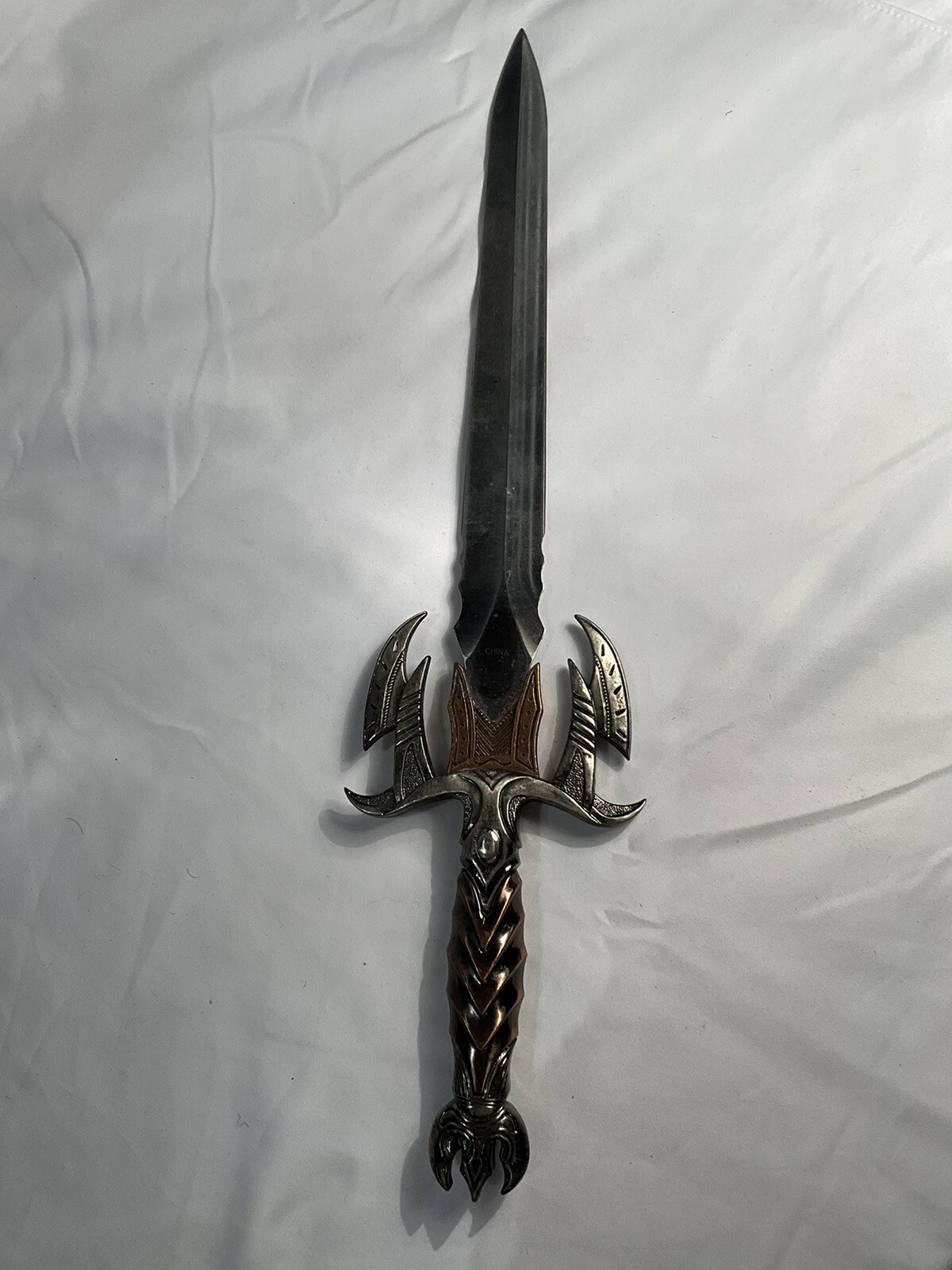 Medieval Claw Dagger