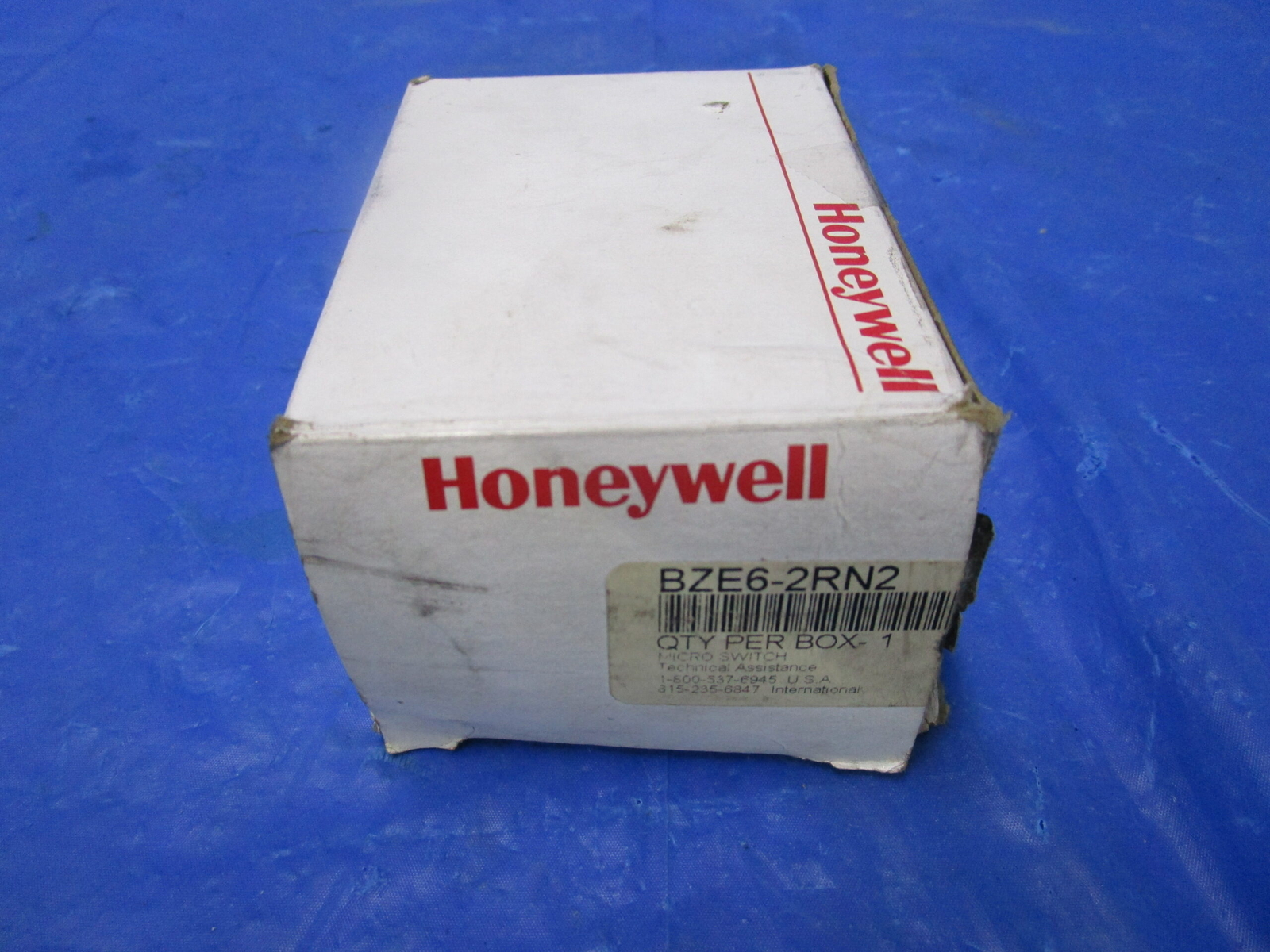 NIB HONEYWELL MICRO SWITCH BZE6-2RN2 1.5A 240VAC 1/4-1/8HP NEMA 1,3 1 Y WARRANTY