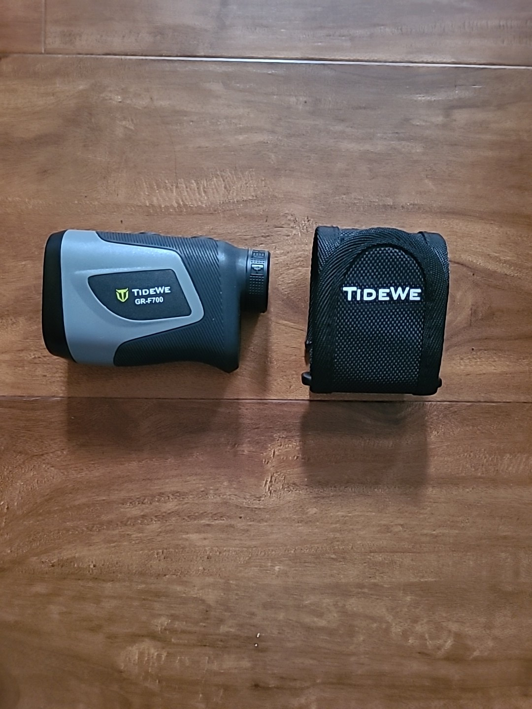 TideWe GR-F700 Range Rinder w/ Slope - Comes with Magnetic Holder