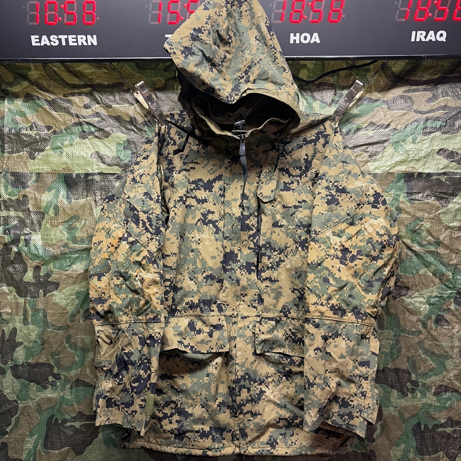 USMC MARPAT APECS Parka Small Regular Gore-Tex Woodland Digital Jacket