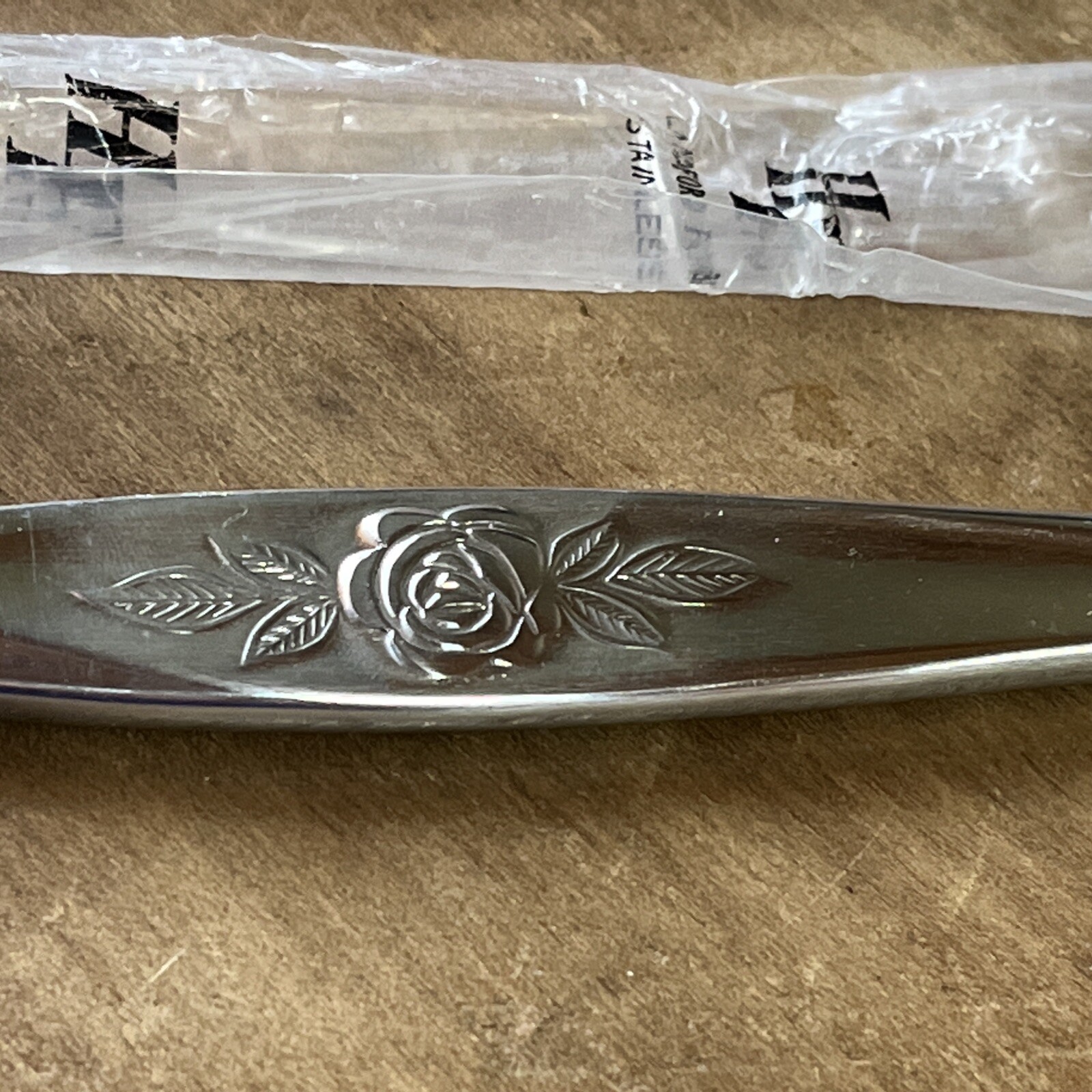 3 Hanford Forge Stainless AVONROSE Pattern Dinner Knives Flatware 1903 NEW