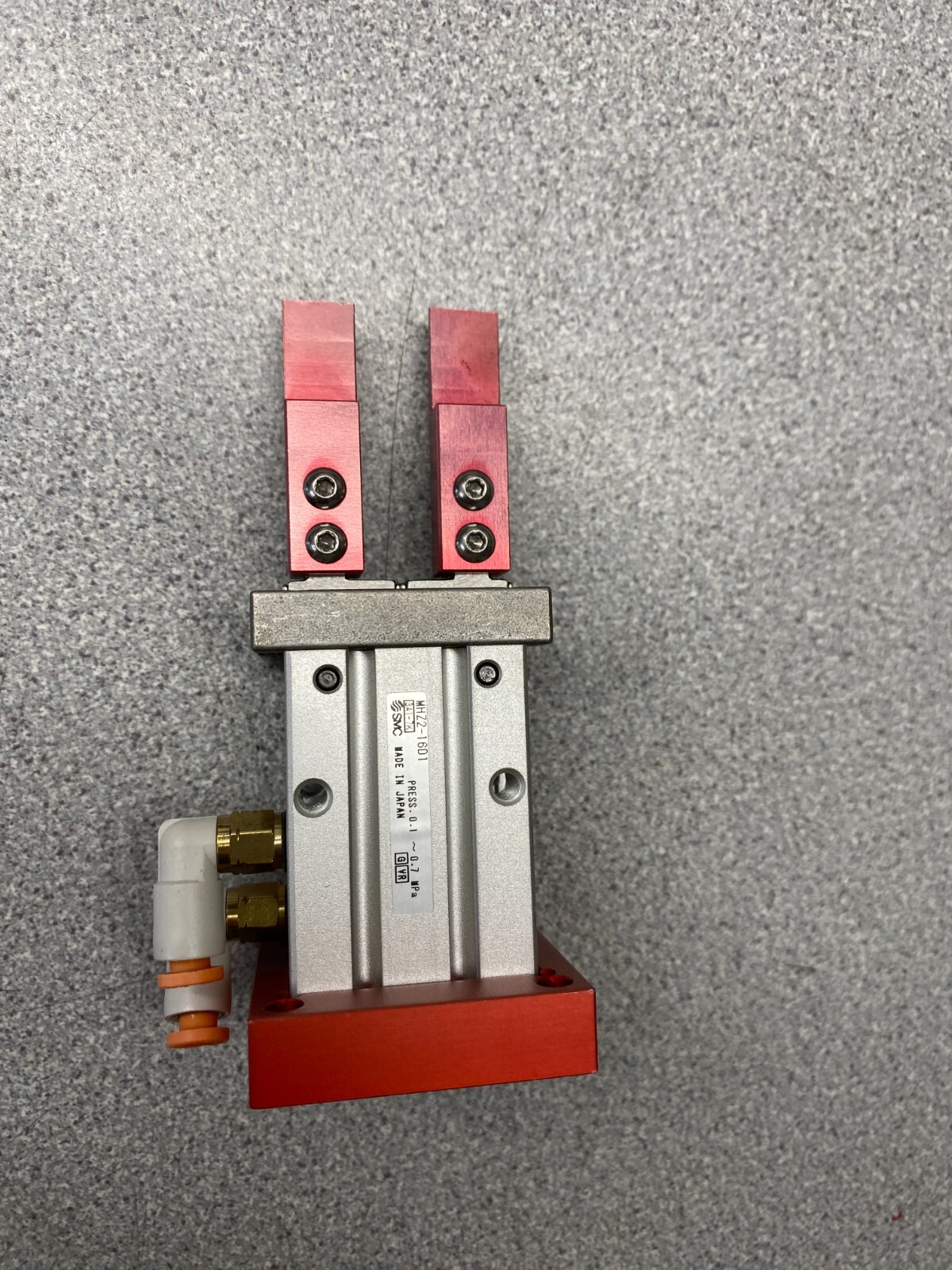 SMC MHZ2-16D1 Parallel Pneumatic Gripper