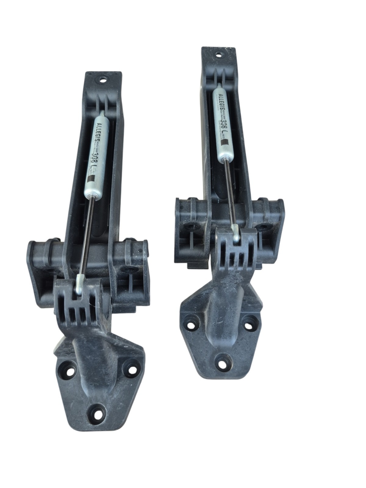 Freightliner Cabinet Gas Hinges Allegis 308L