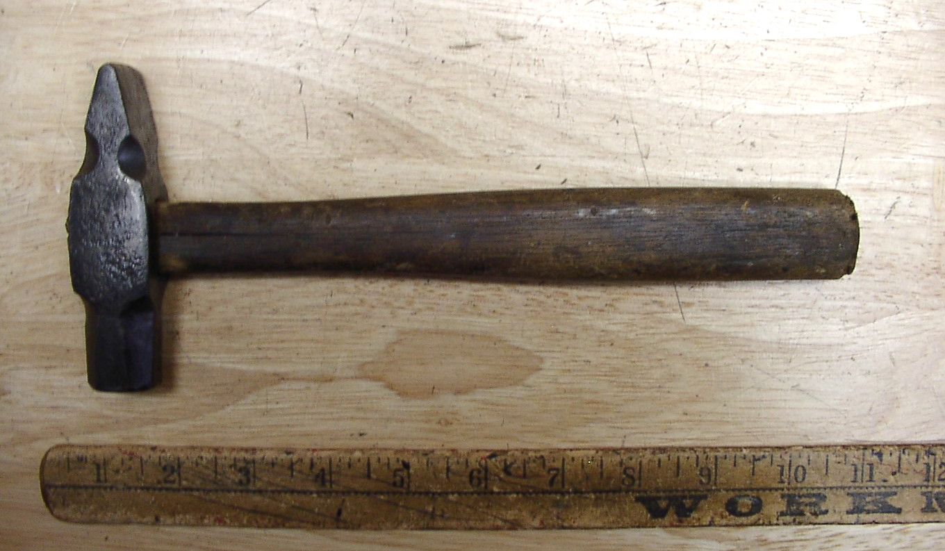 Old Used Tools,Vntg Unbranded USA Cross Peen Hammer,15.1oz,4-1/16" Head,VGC