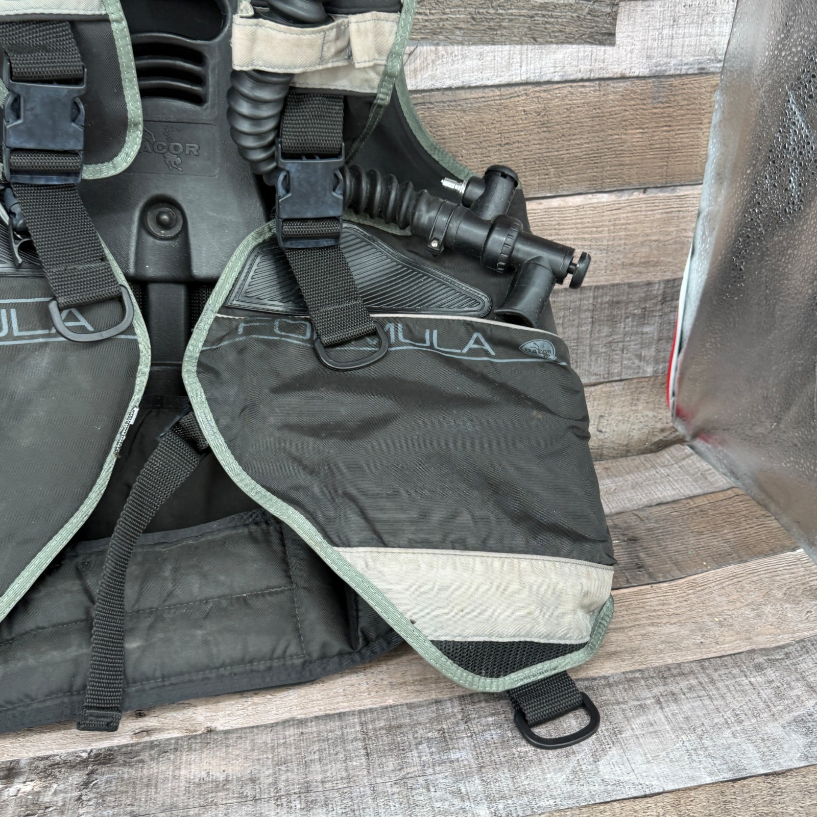 Dacor Formula Scuba Diving Buoyancy Compensator Device BCD Black & Gray