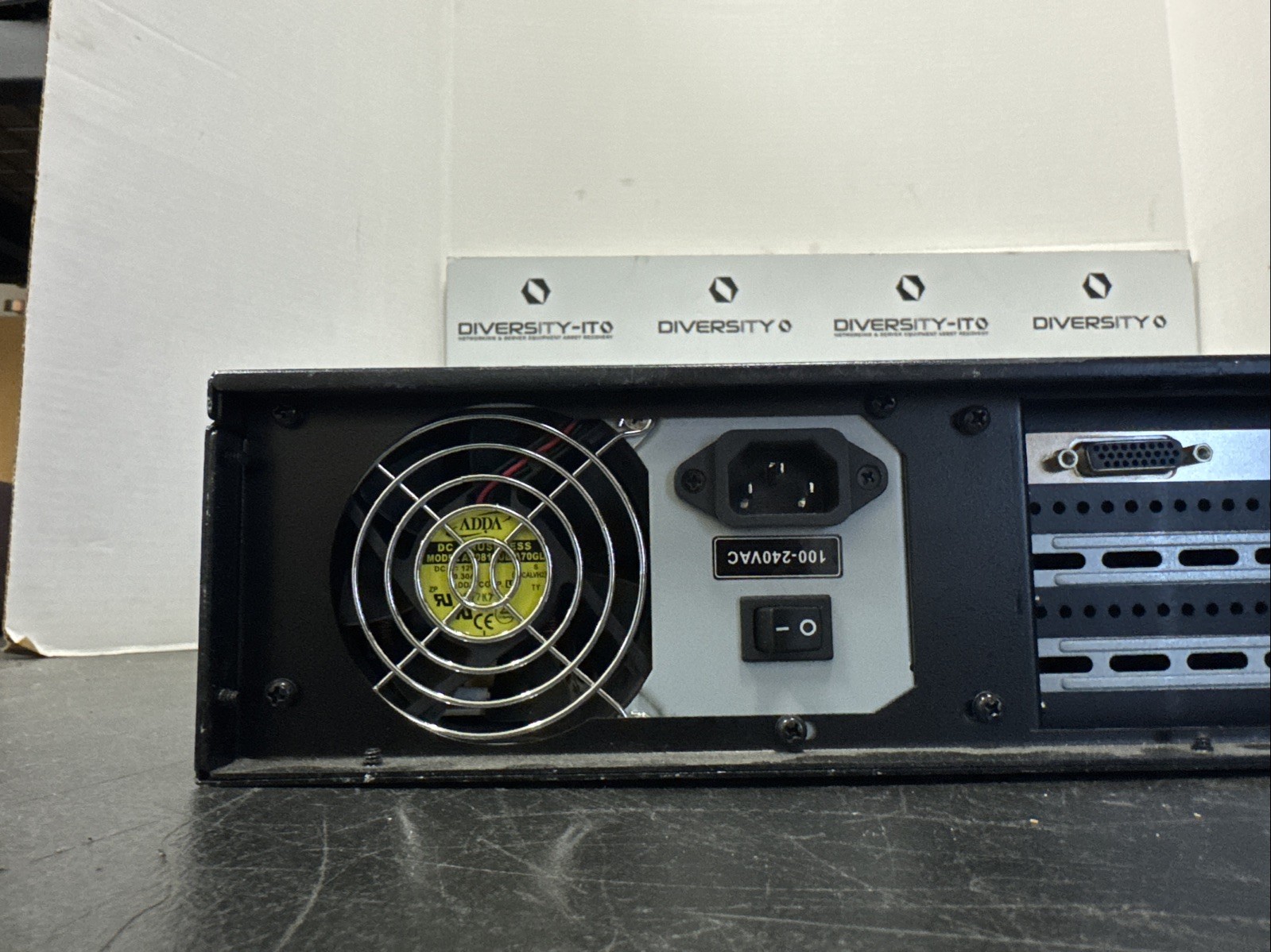 VINTEN Radamec RACK 220GB System Controller - PC CONTROLLER PEDESTAL STUDIO