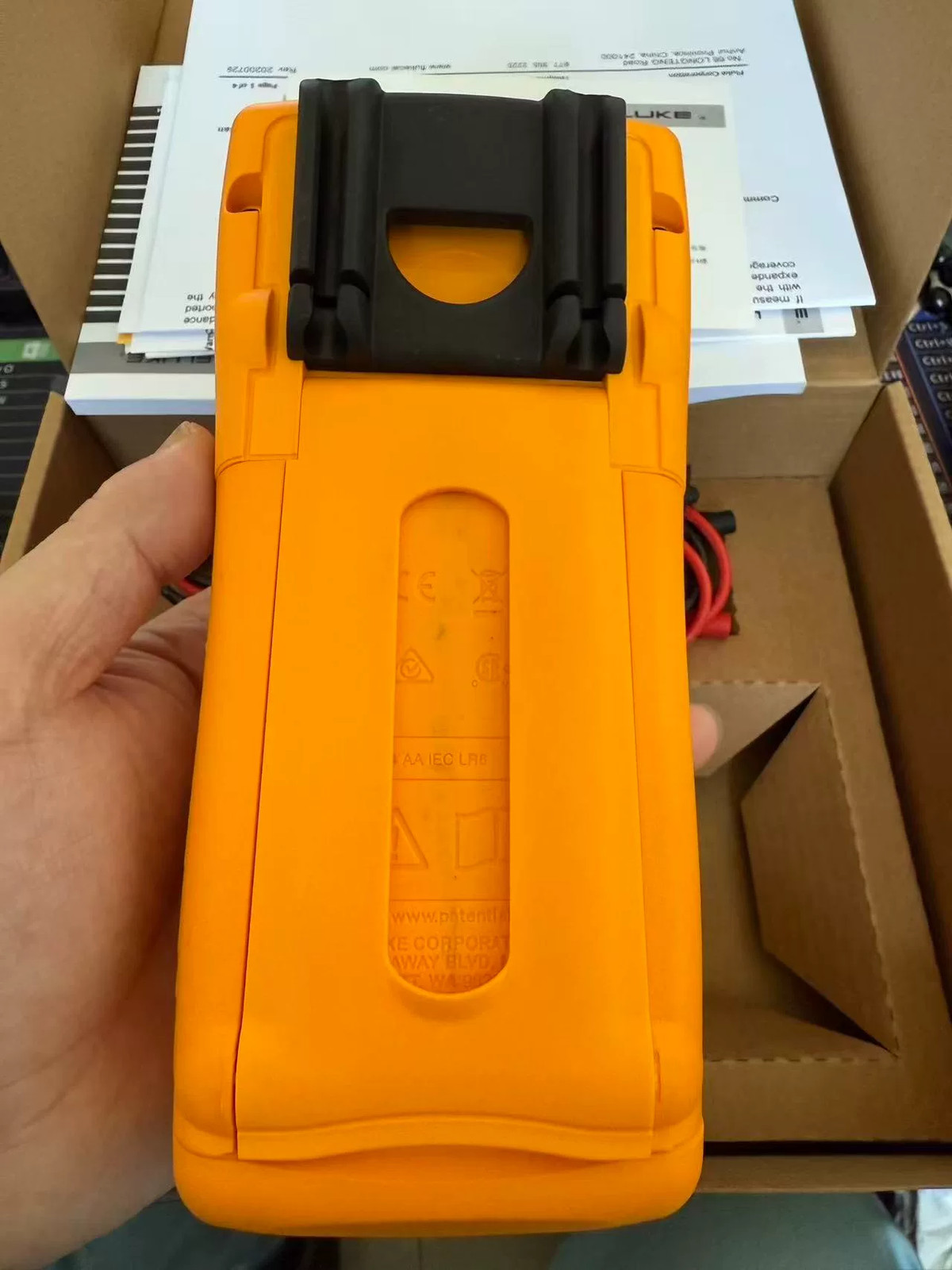 FLUKE 726 PRECISION MULTIFUNCTION CALIBRATOR