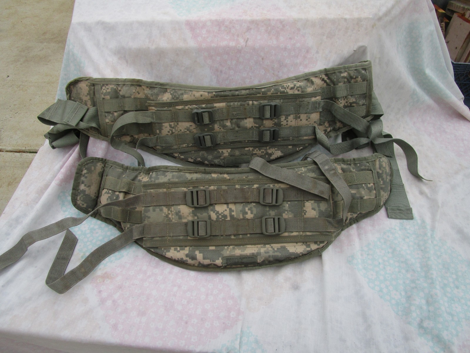 Lot of 2 MOLLE II ACU MOLDED WAIST BELT  for Large Rucksack 8465-01-524-7232 GC