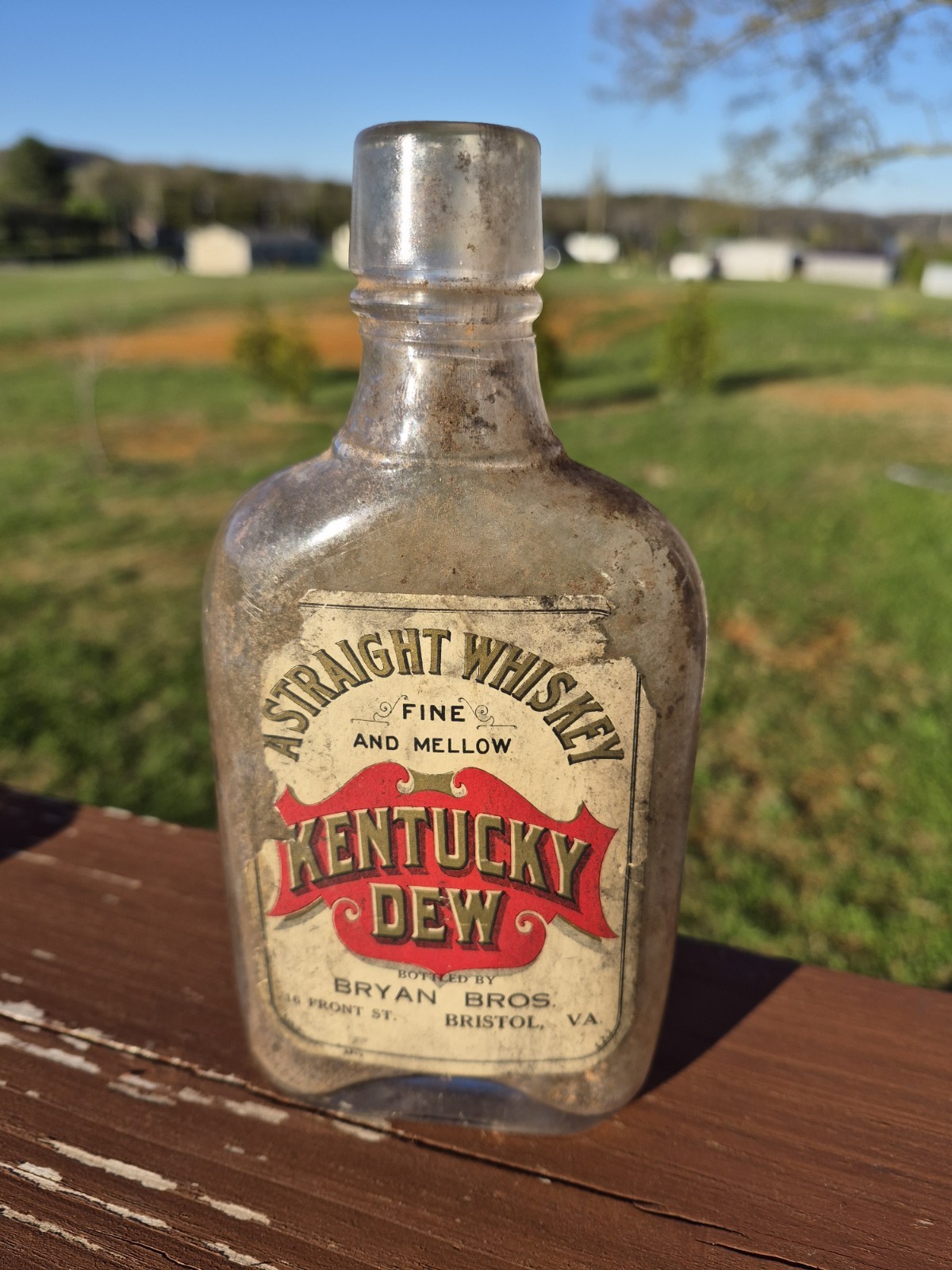 Bristol VA pre prohibition whiskey bottle Kentucky Dew BRYAN BROS