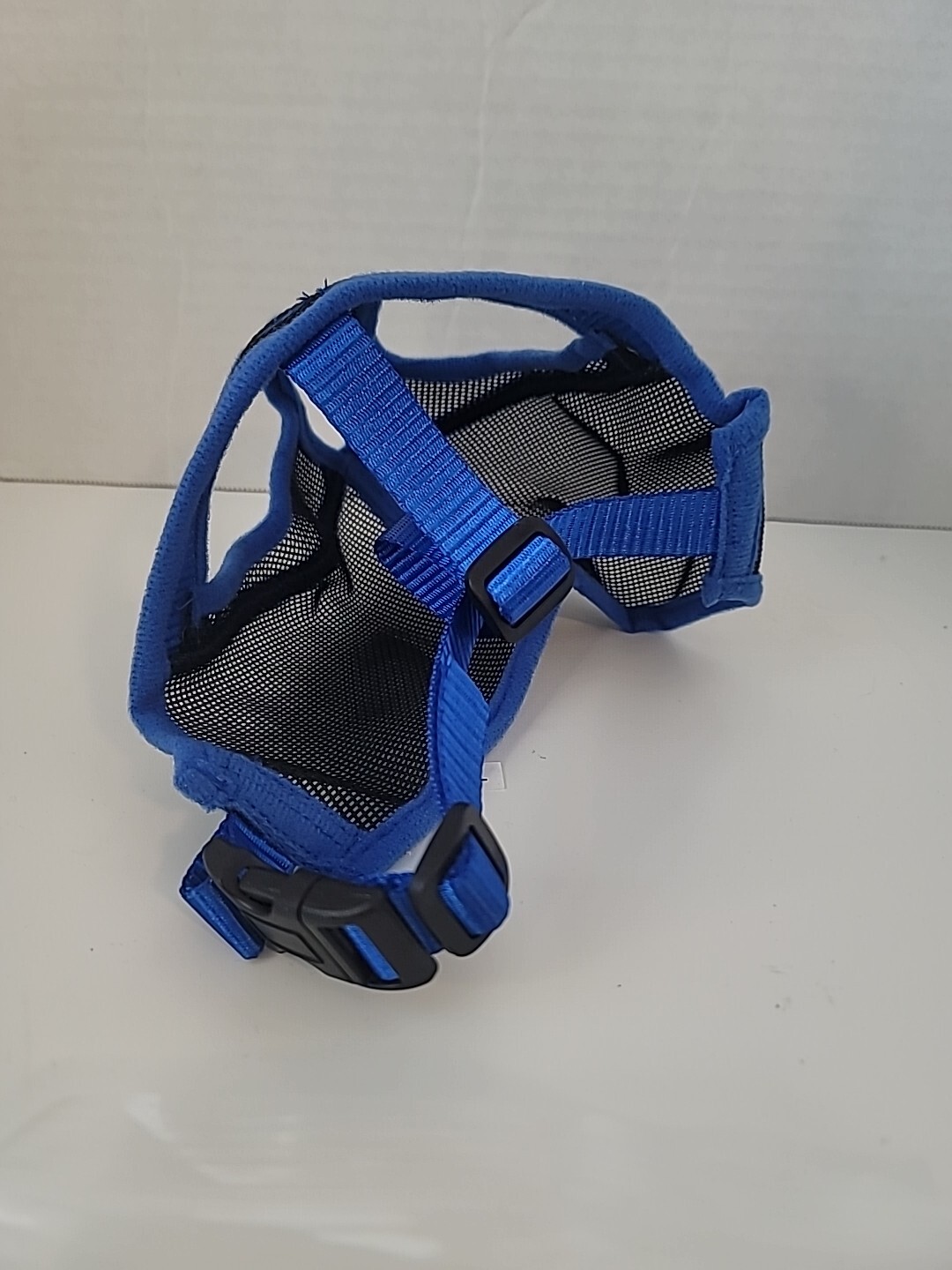 Dog Muzzle Breathable Mesh And Durable With Adjustable Loop And Soft SZ2XL