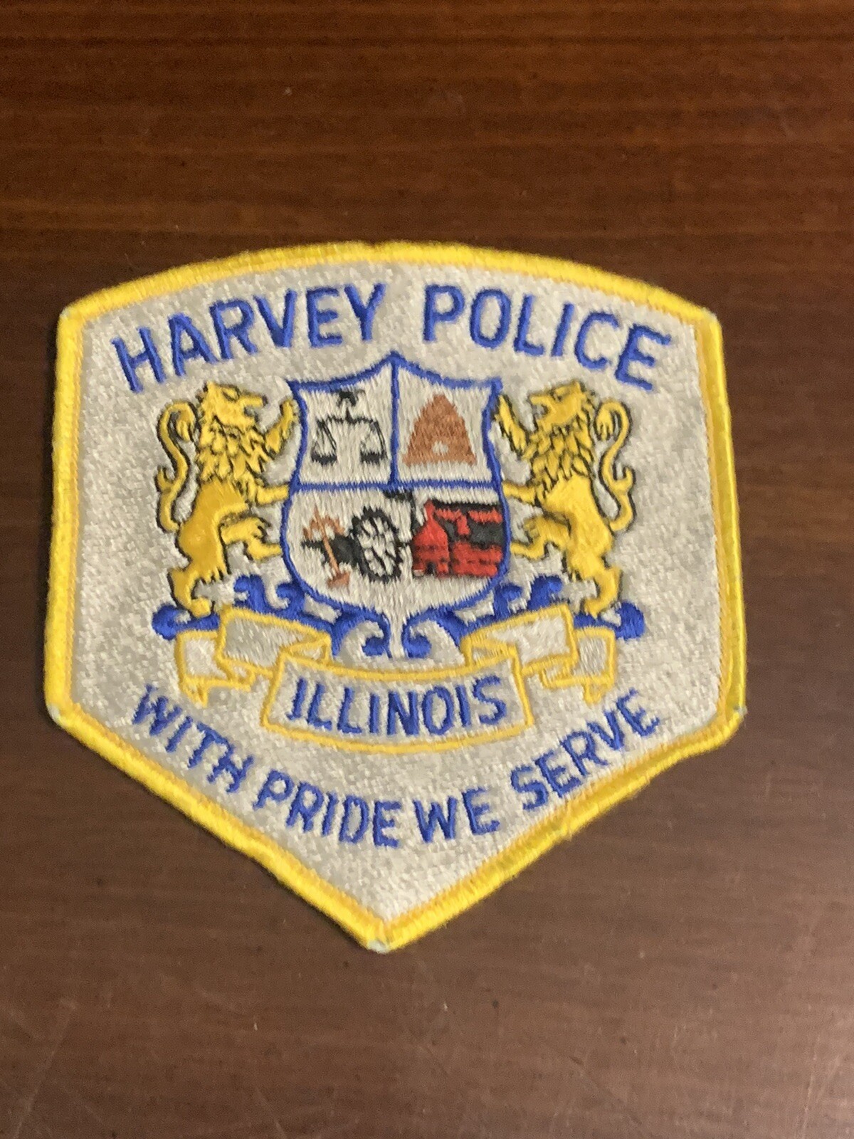 HARVEY ILLINOIS POLICE SHOULDER PATCH IL