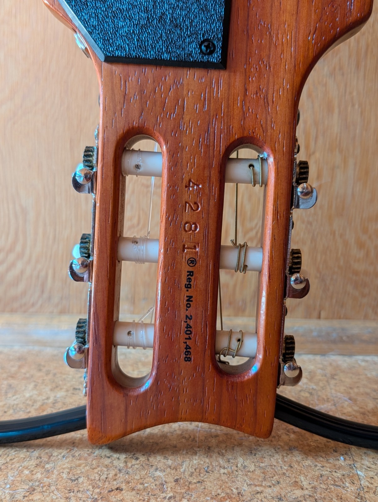 Soloette Wright Guitar Nylon String w/ case - Tested/Video Demo