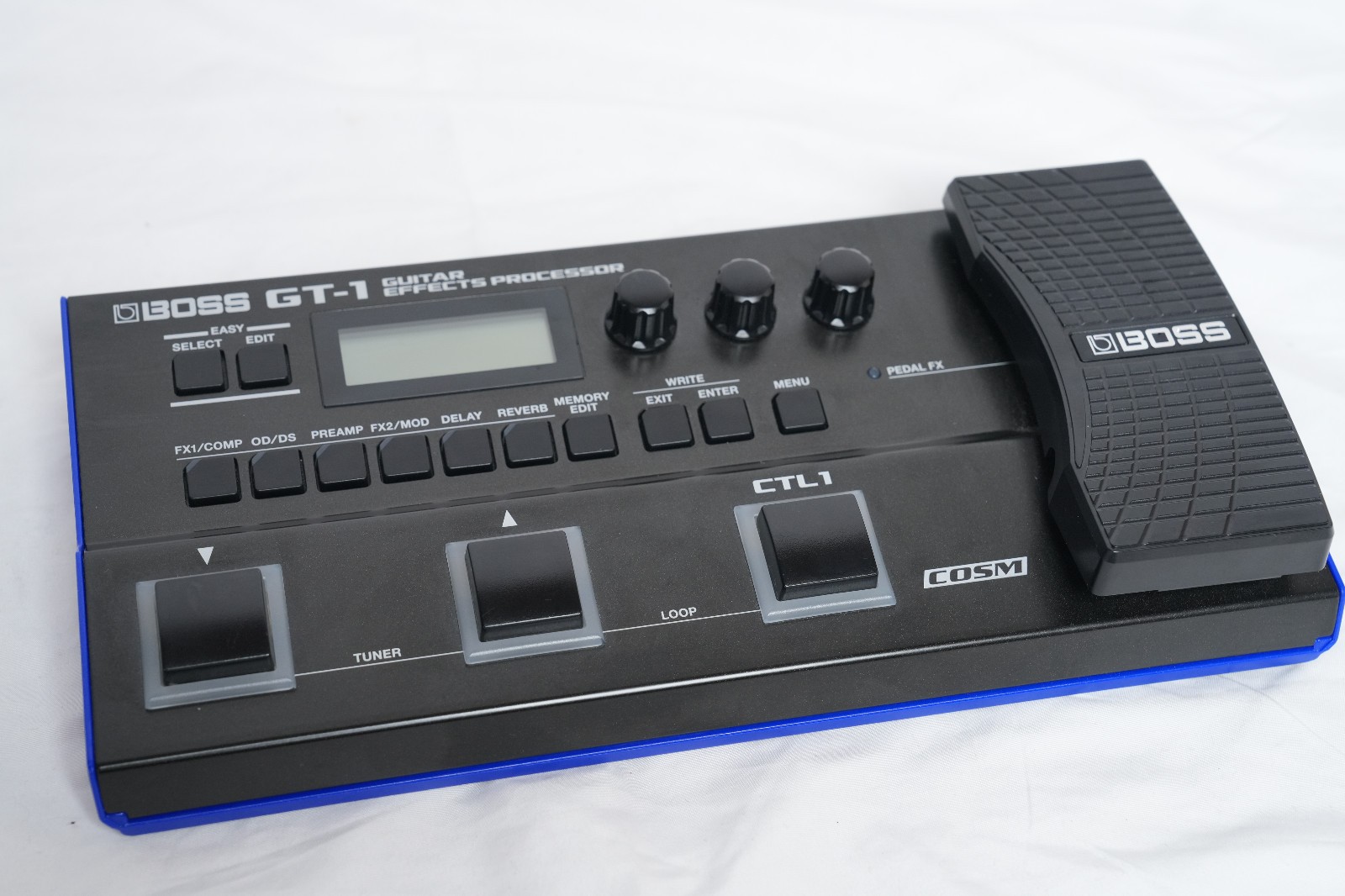 BOSS GT-1 Guitar EFFECTS PROCESSOR/MULTI-EFFECTOR