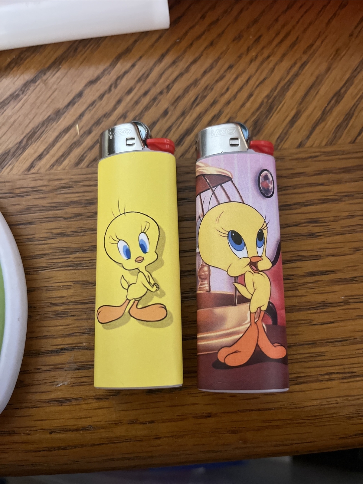 New 2 Custom Bic Lighters Looney Tunes Tweety Bird Lighter Well Made! Collection
