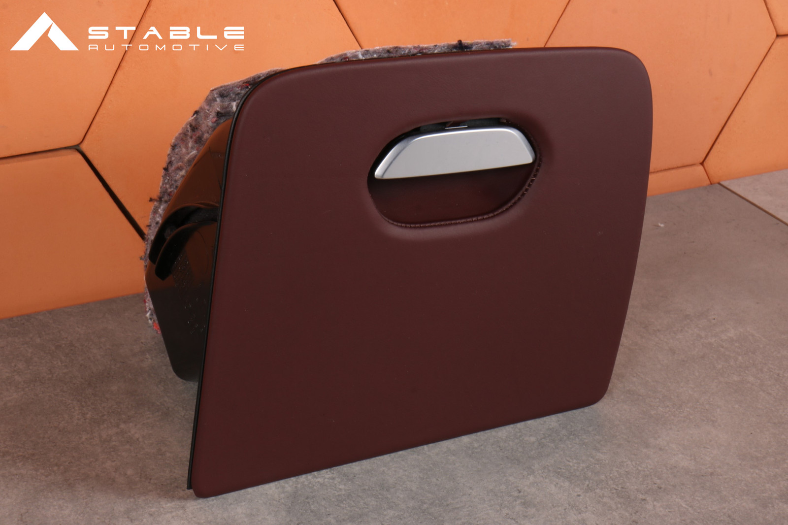 BMW G11 G12 LCI STORAGE COMPARTMENT GLOVE BOX AMARONE MERINO LEATHER LHD 7995553