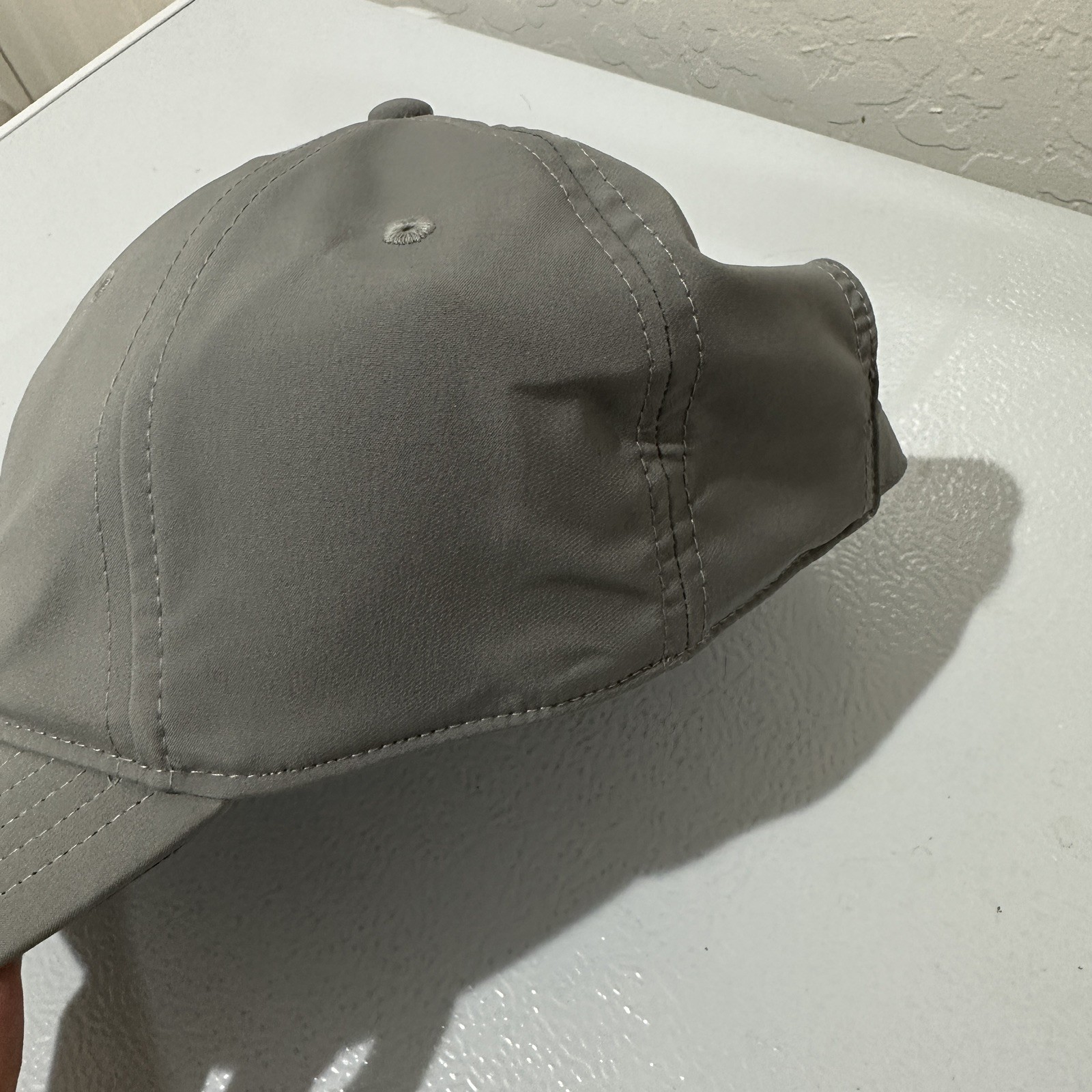 NWT Taylor Made Golf Hat Men's One Size Gray 1924