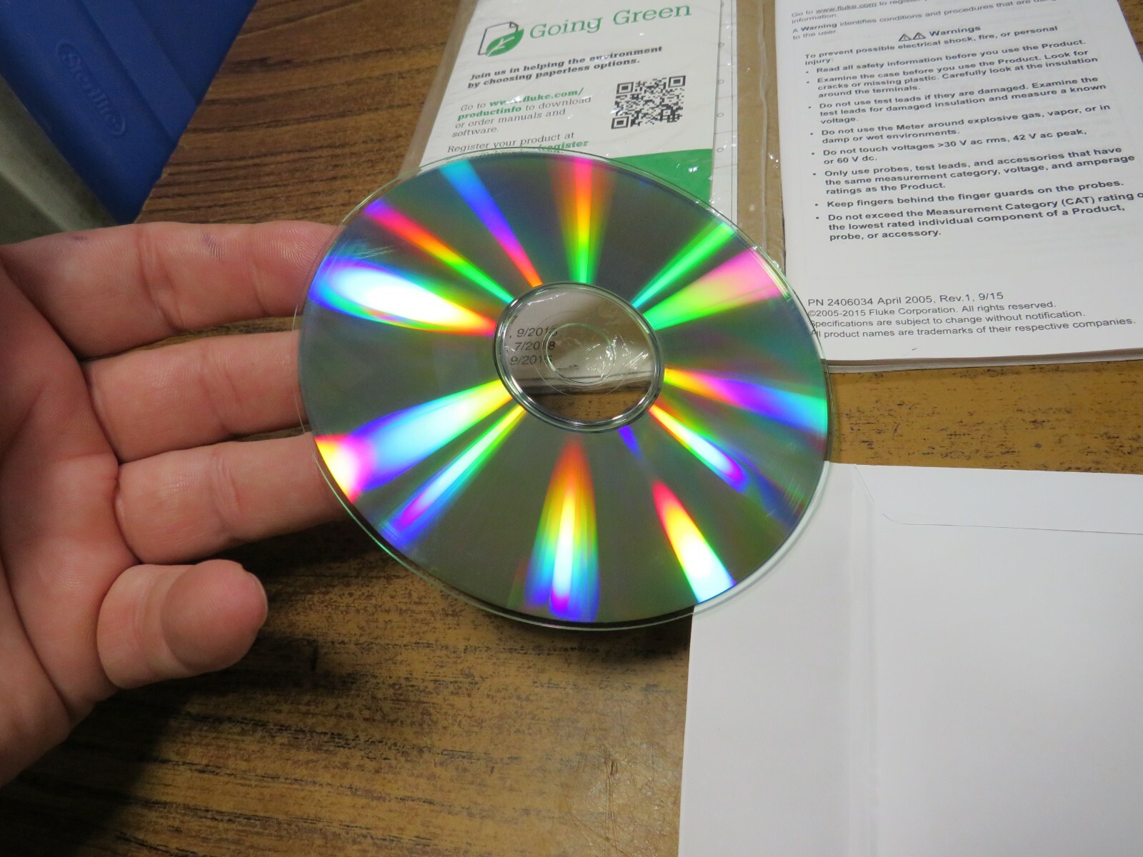 Fluke 1587 CD Rom Manual and safety information