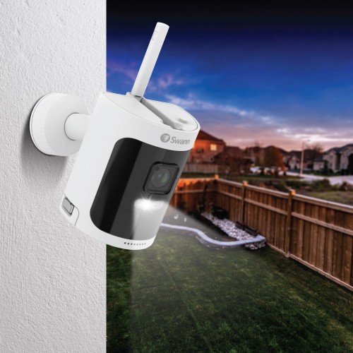 Swann 2K HD Wire-Free Wireless Security camera System Battery Powered Record 8CH