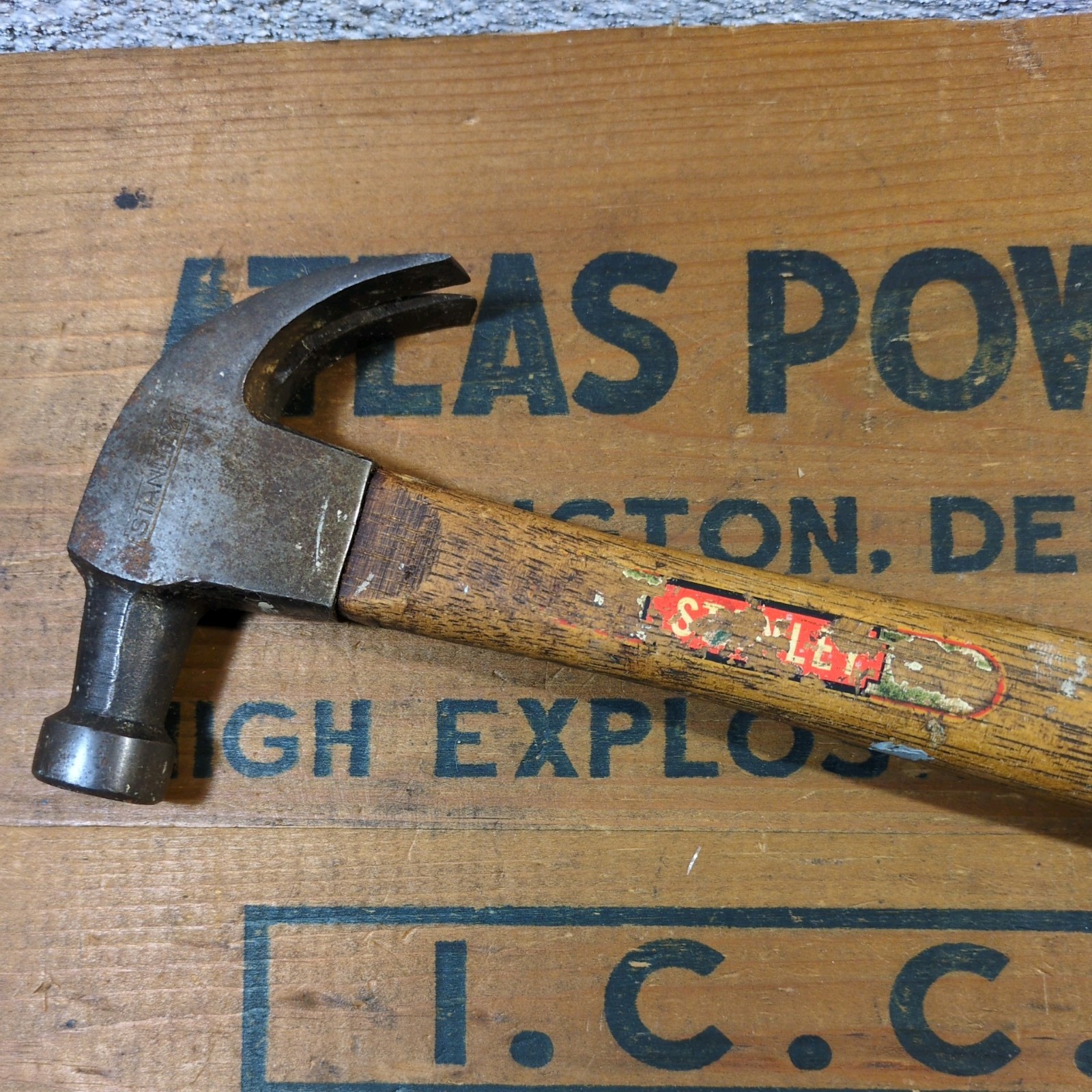 Vintage Stanley USA 6 Oz Curved Claw Hammer With Original Handle