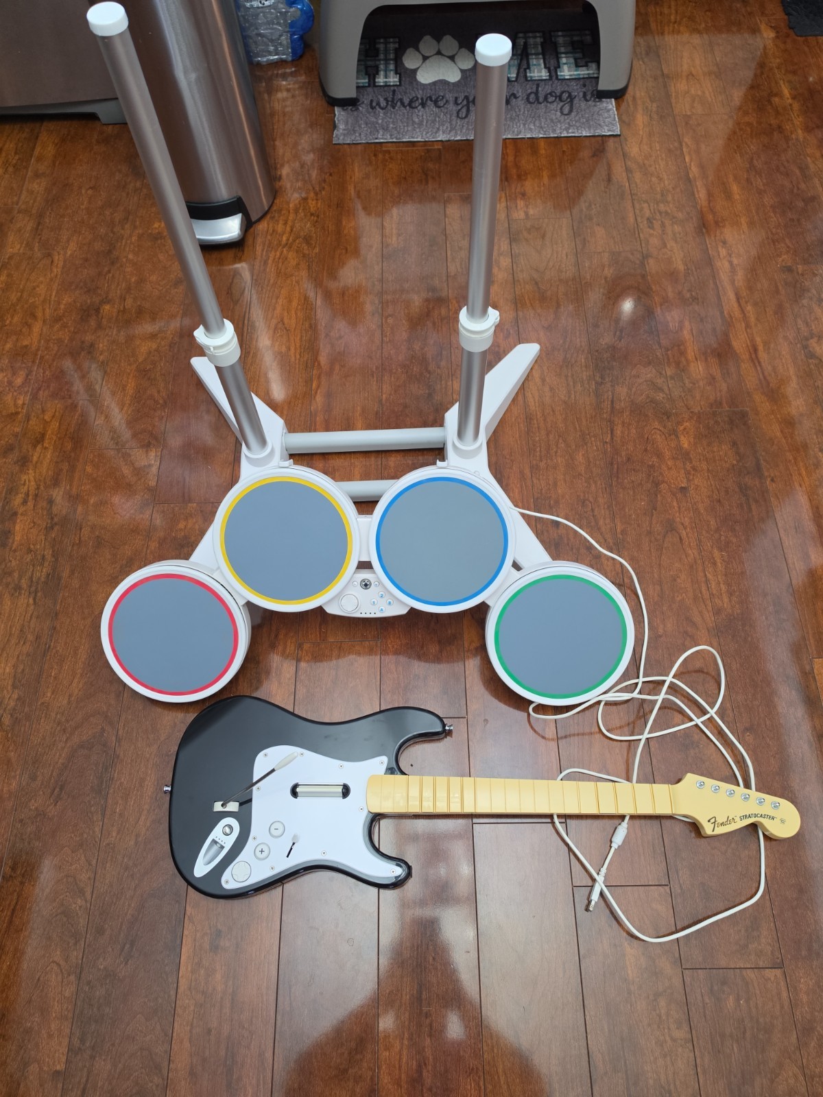 Nintendo Wii Rock Band Bundle White Drums Fender Guitar USB Hub *Read*