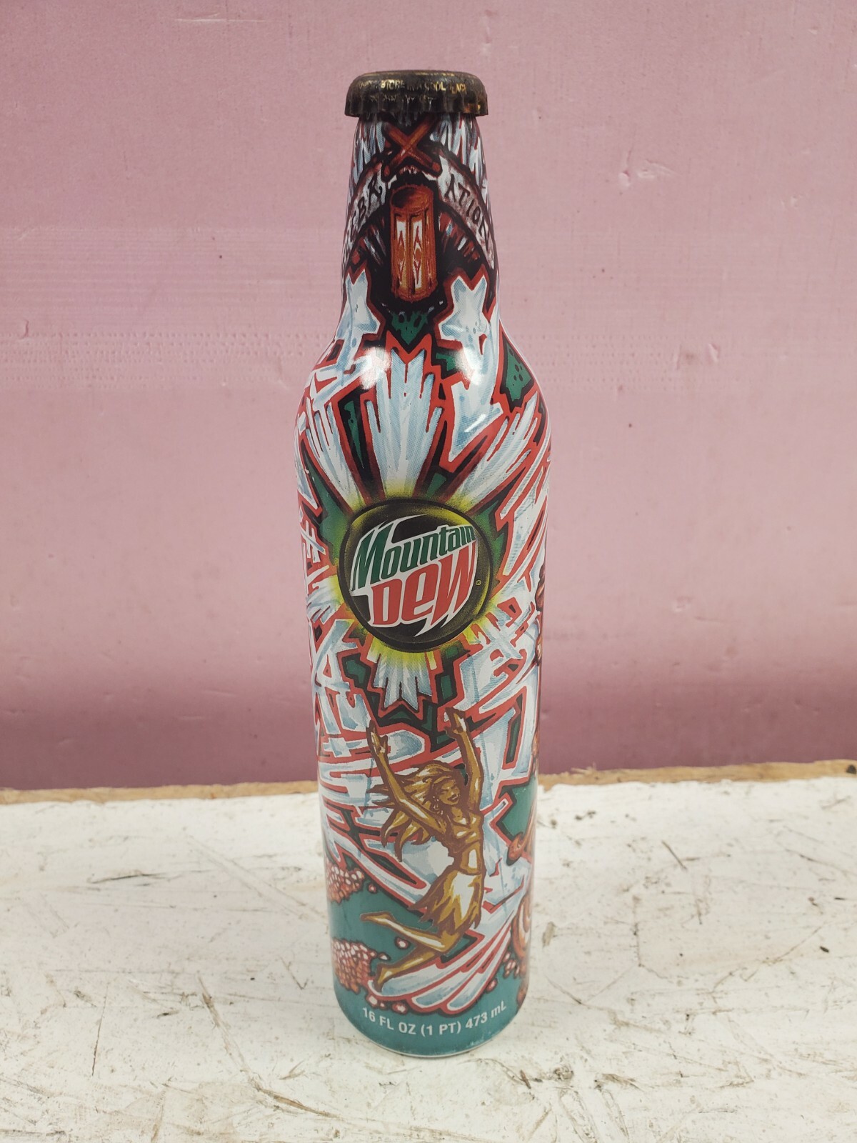 Mountain Dew Green Label Art Aluminum Bottles Cans 16 oz Unopened 2008 Fairy