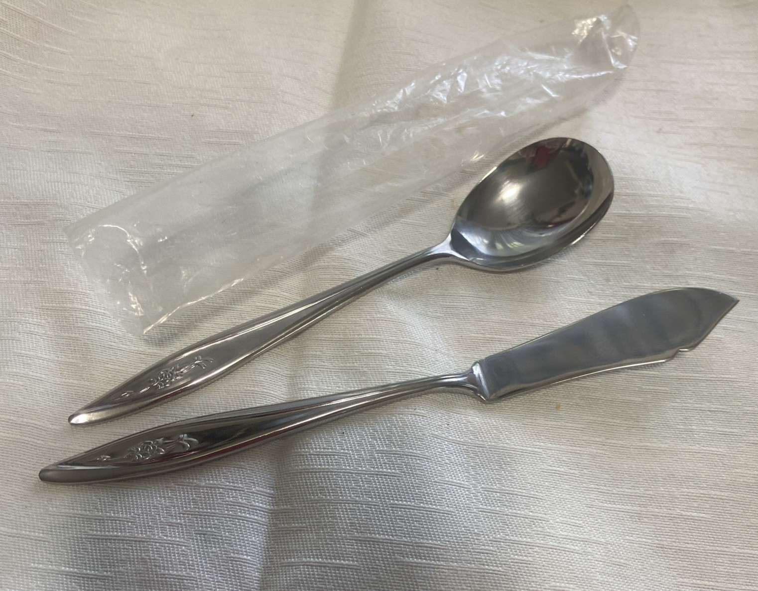 VTG MCM Everbrite Deluxe Stainless Steel Butter Knife & Sugar Spoon Rose Pat.NOS