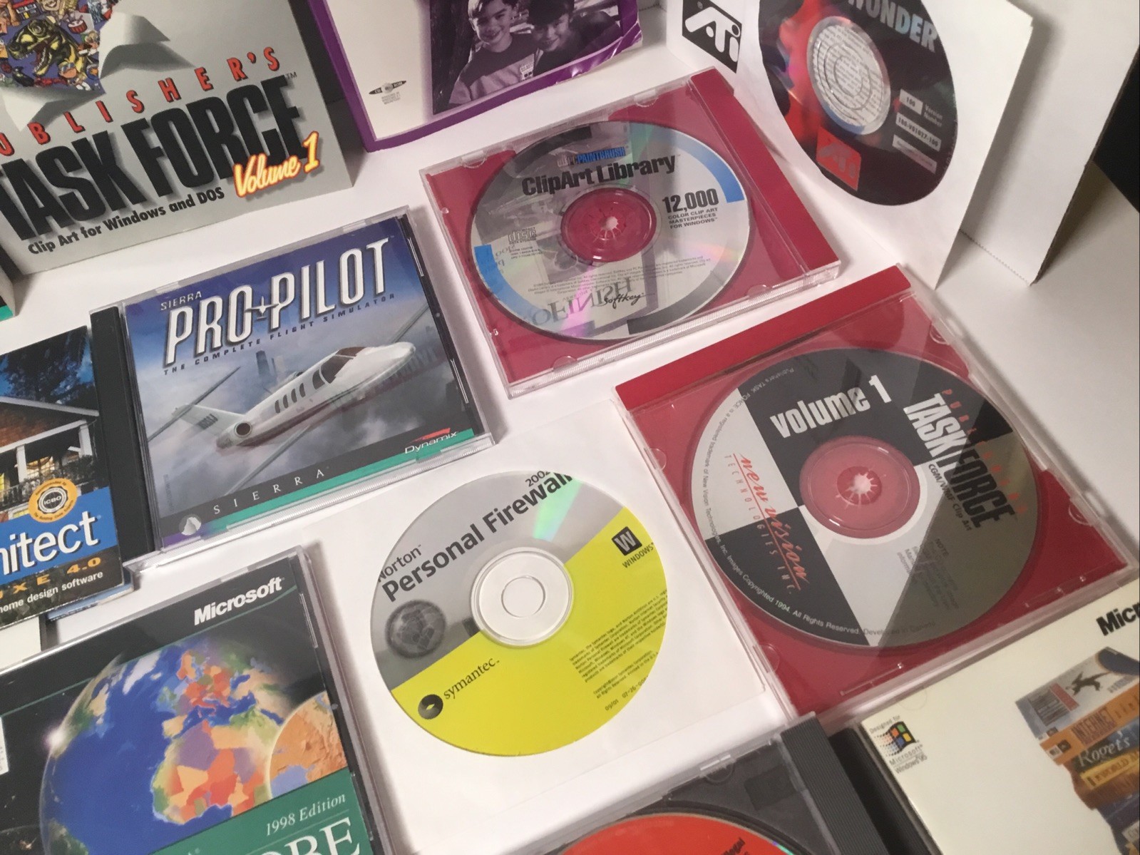 Assortment Of VTG Computer Software Microsoft- Norton- And Some Manuals.