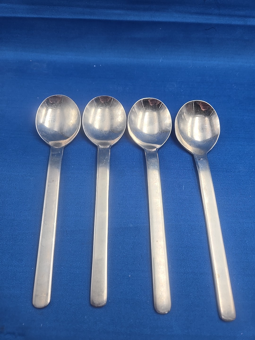 Lot of 4 Towle Lauffer PELA Stainless Soup Spoons 7 1/2"