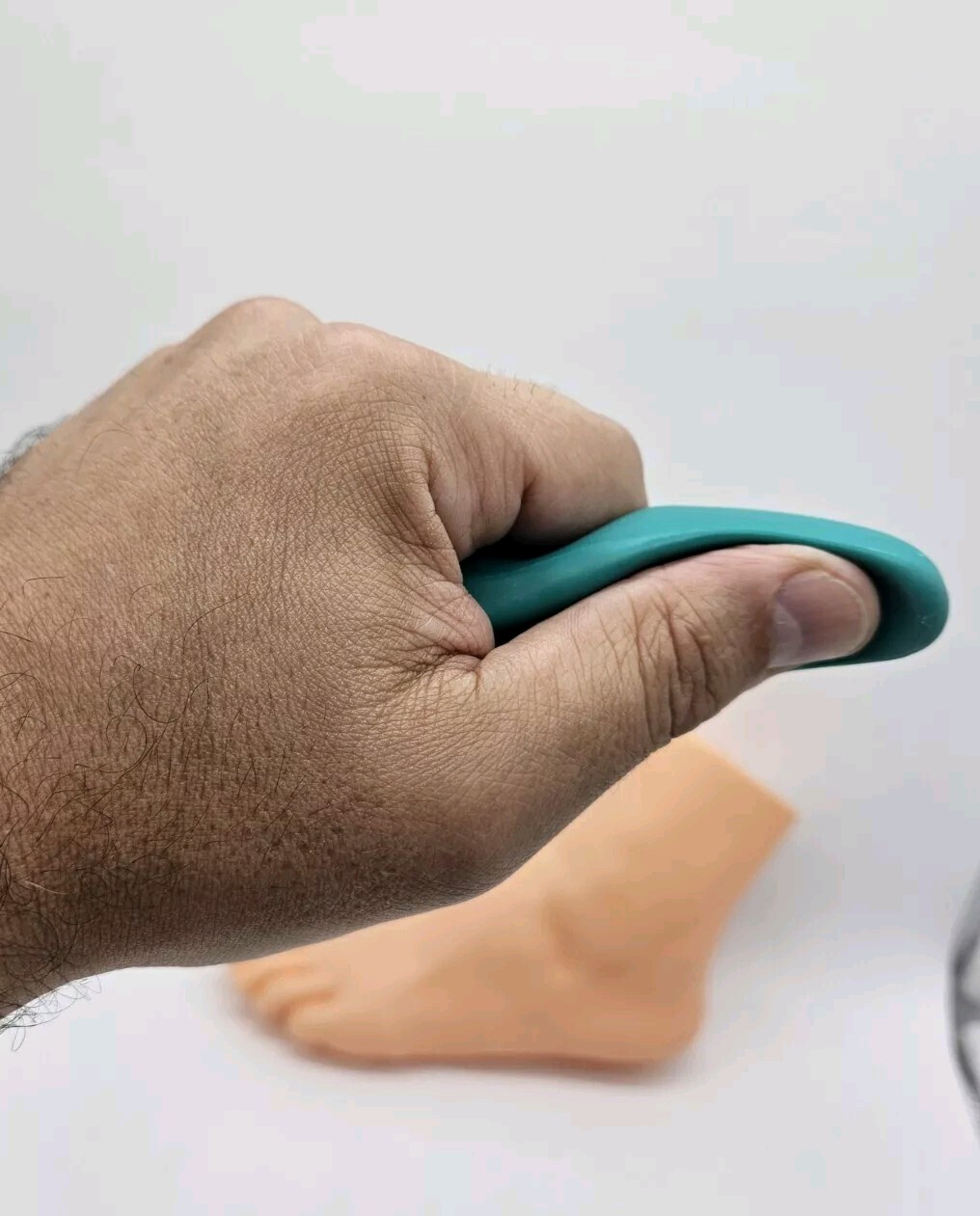Deep Tissue Massage Tool Thumb Saver Massager Targets Trigger Points M-10