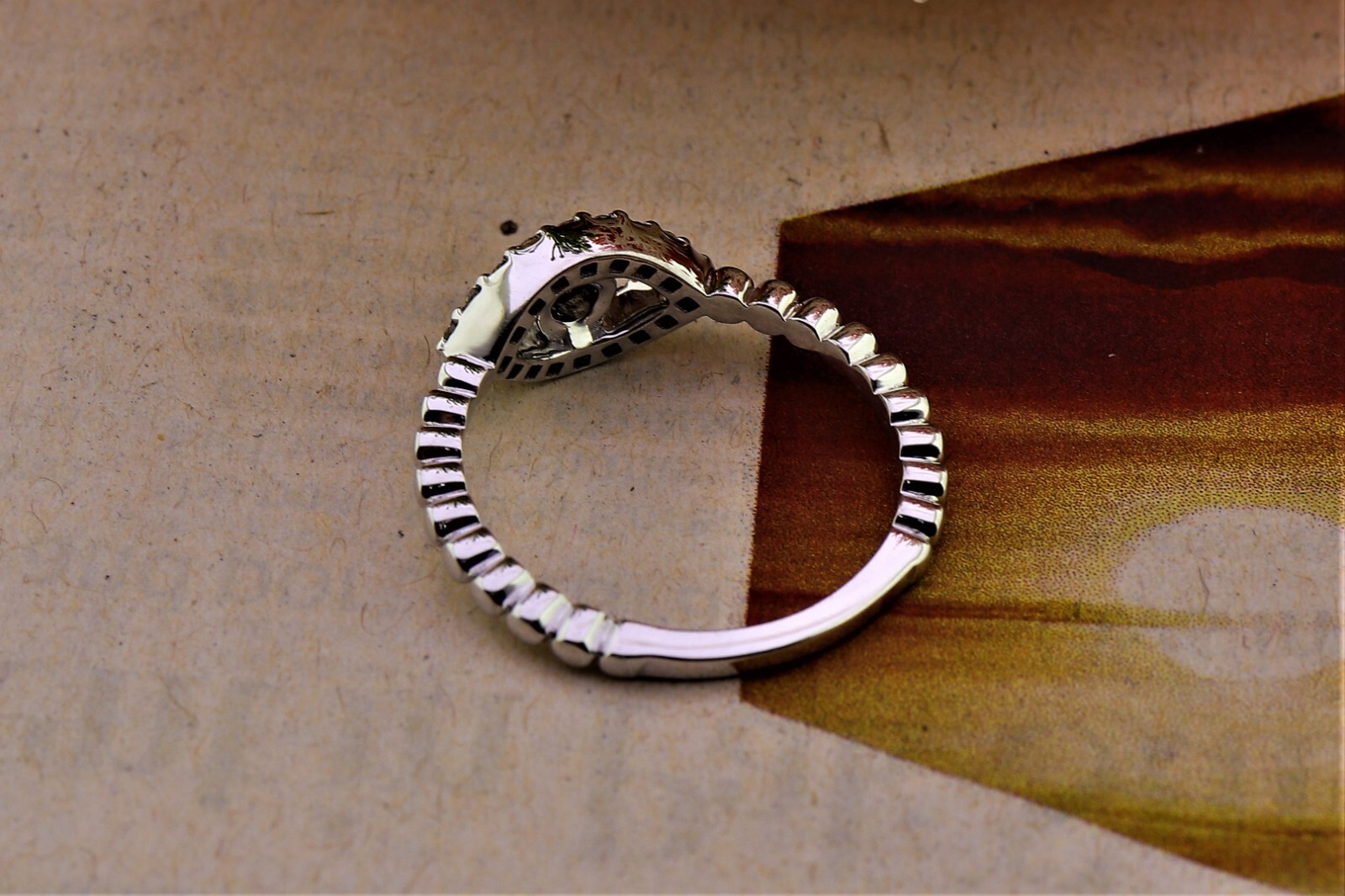Round Cut Eye Shape Wedding Ring Salt And Pepper Moissanite Ring In S925 Silver
