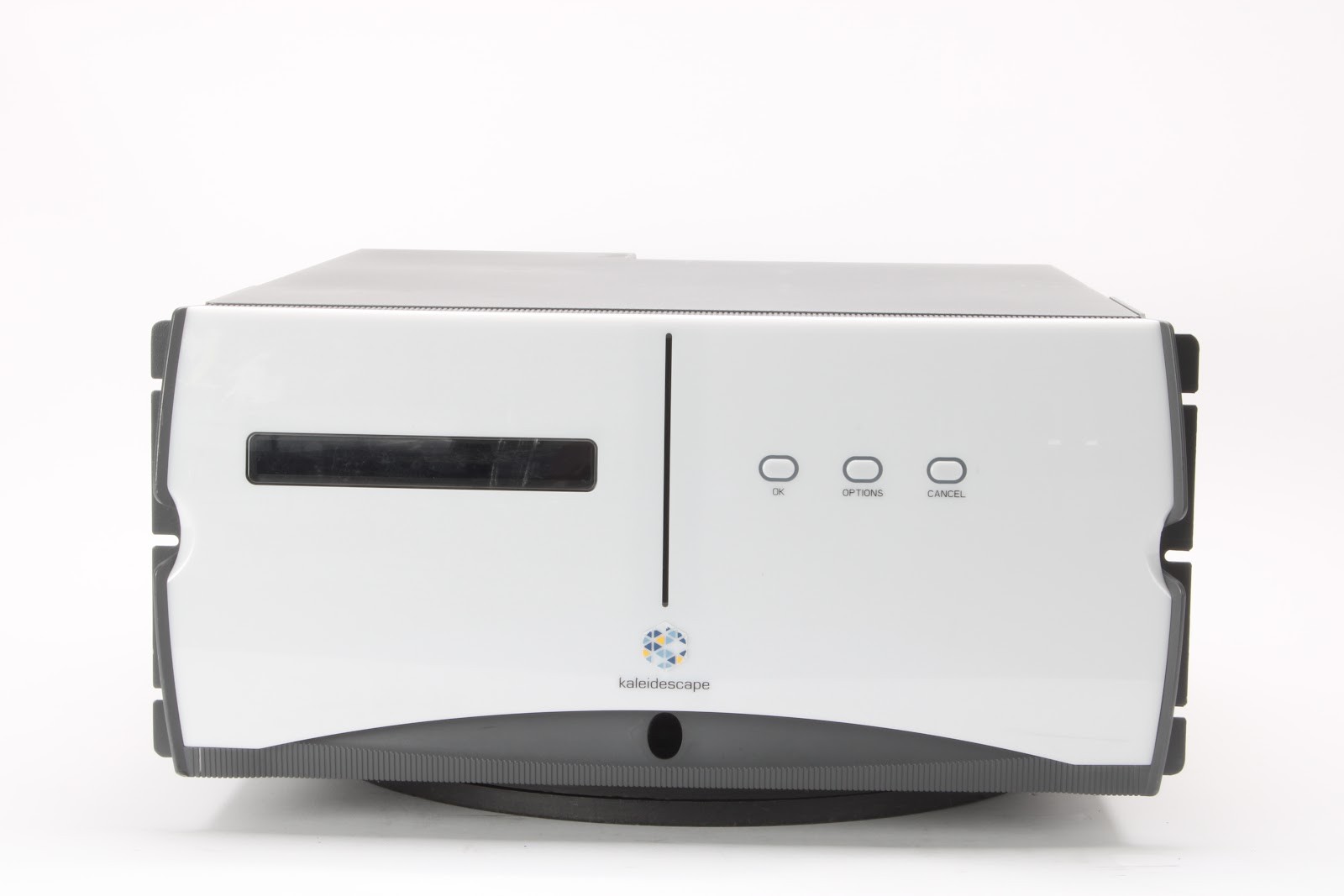 Kaleidescape KVAULT-M700 CD/DVD/Blu-Ray 320 Disc Vault Server With Rack Ears