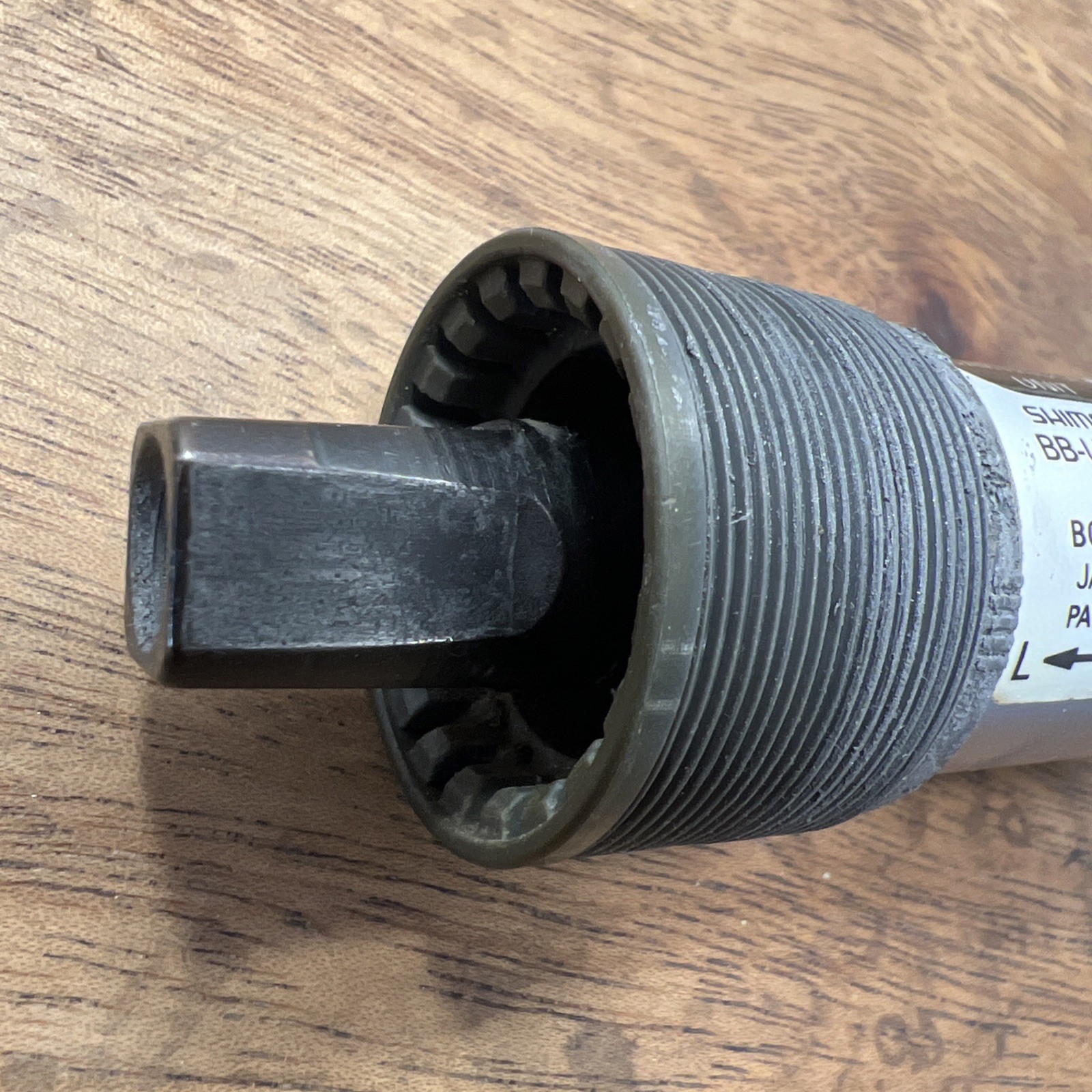 Shimano BB-UN52-E Bottom Bracket Triple 118mm 73 English
