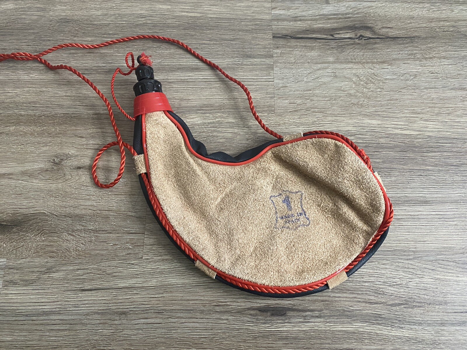 Vintage Bota Suede Leather Water Canteen Wineskin Wine Canteen Jug Made In Spain