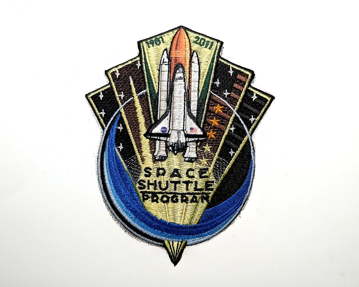 NASA SPACE SHUTTLE PROGRAM  1981 - 2011 Patch MINT