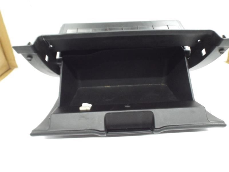 SIERRA150 2016 Glove Box 456686