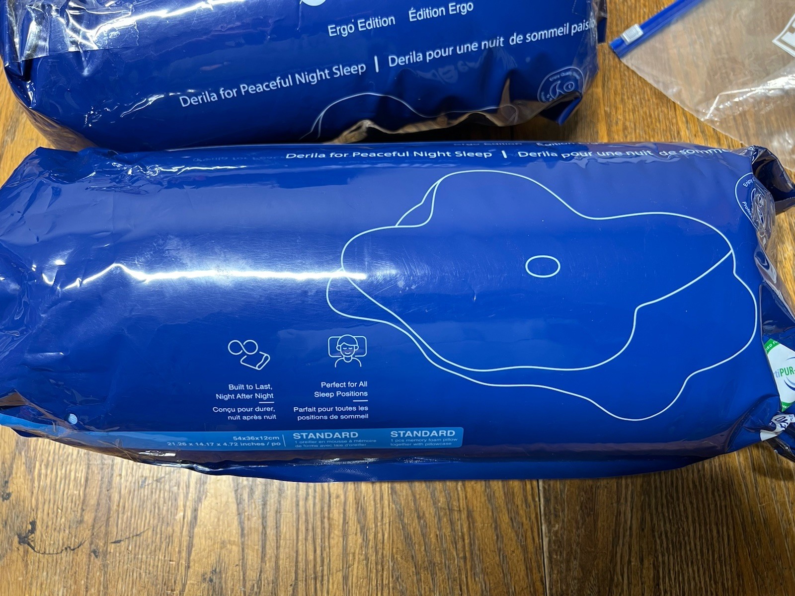 Derila Ergo Pillow Standard Memory Foam Ergo Edition !!