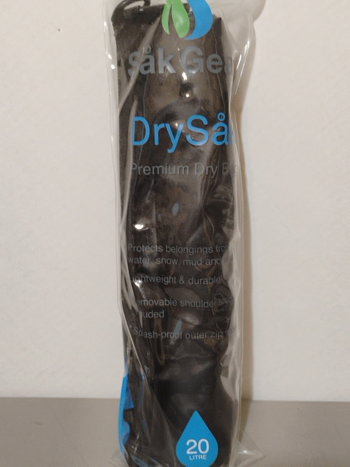 NEW SAK GEAR DRYSAK WATERPROOF DRY BAG Digicamo, 20 liter  EXTERIOR ZIP POCKET