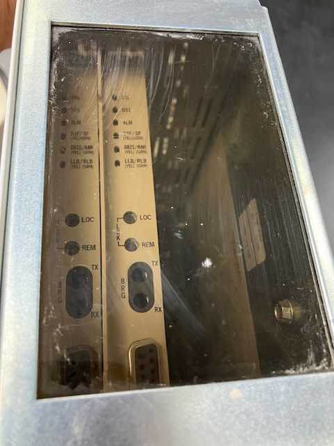 Nitsuko Phone System Model and 4 Phones + other system accessories