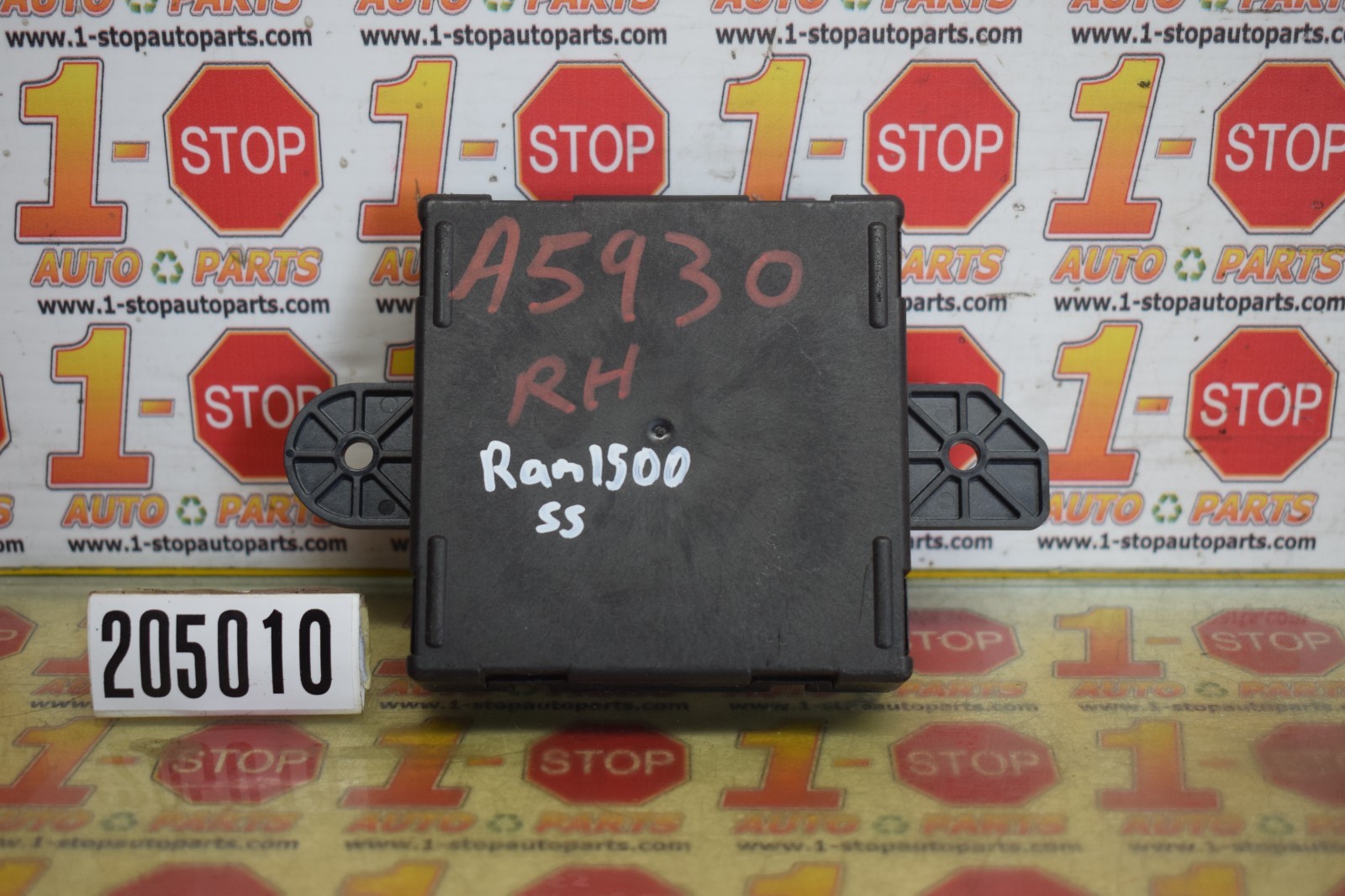 10-12 DODGE RAM 1500 PASSENGER/RIGHT FRONT DOOR CONTROL MODULE 68055298AF OEM