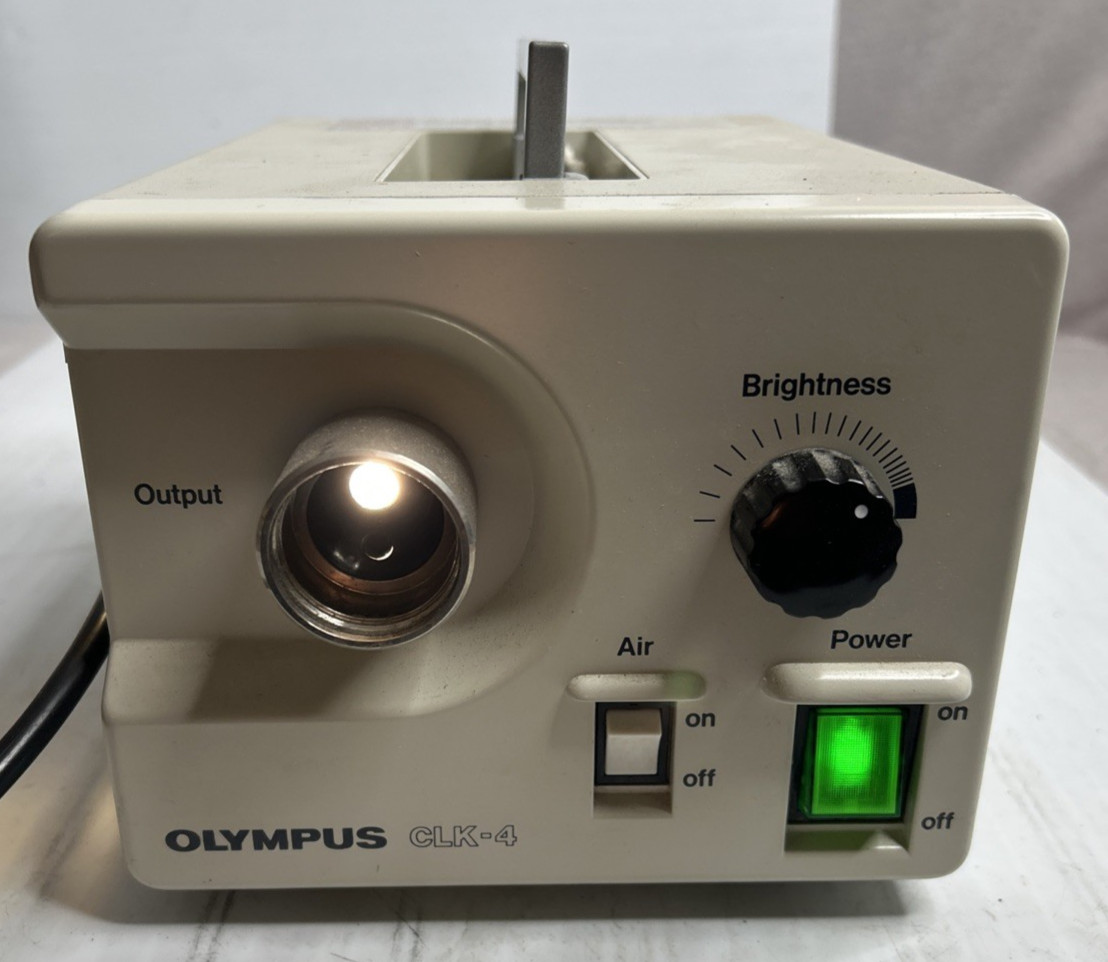 OLYMPUS CLK-4 Endoscopy Surgical Halogen Light Source Illuminator Air Feed VM