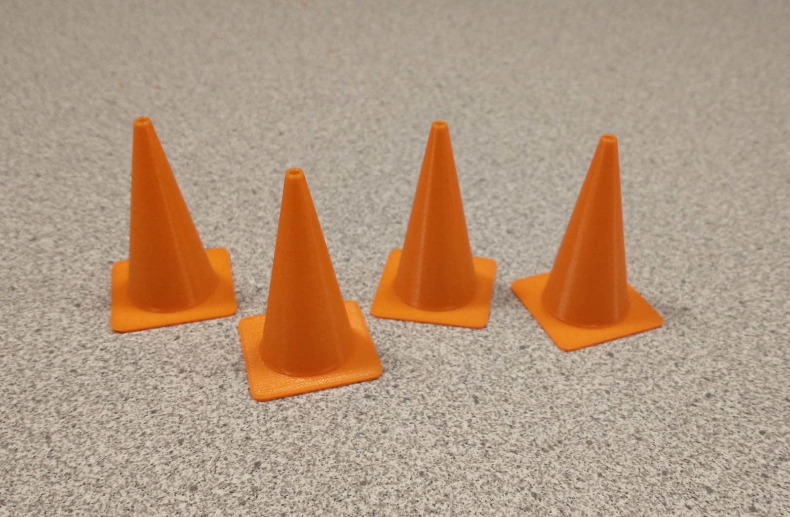 1:10 Scale Traffic Cones. Drifting/Diorama/scenes/models. Qty:8