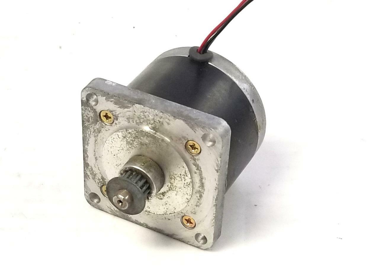 Janome Electric 2SH-06A46S Dynasyn Stepping Motor 1.8 Deg/Step 6 V 0.7 A