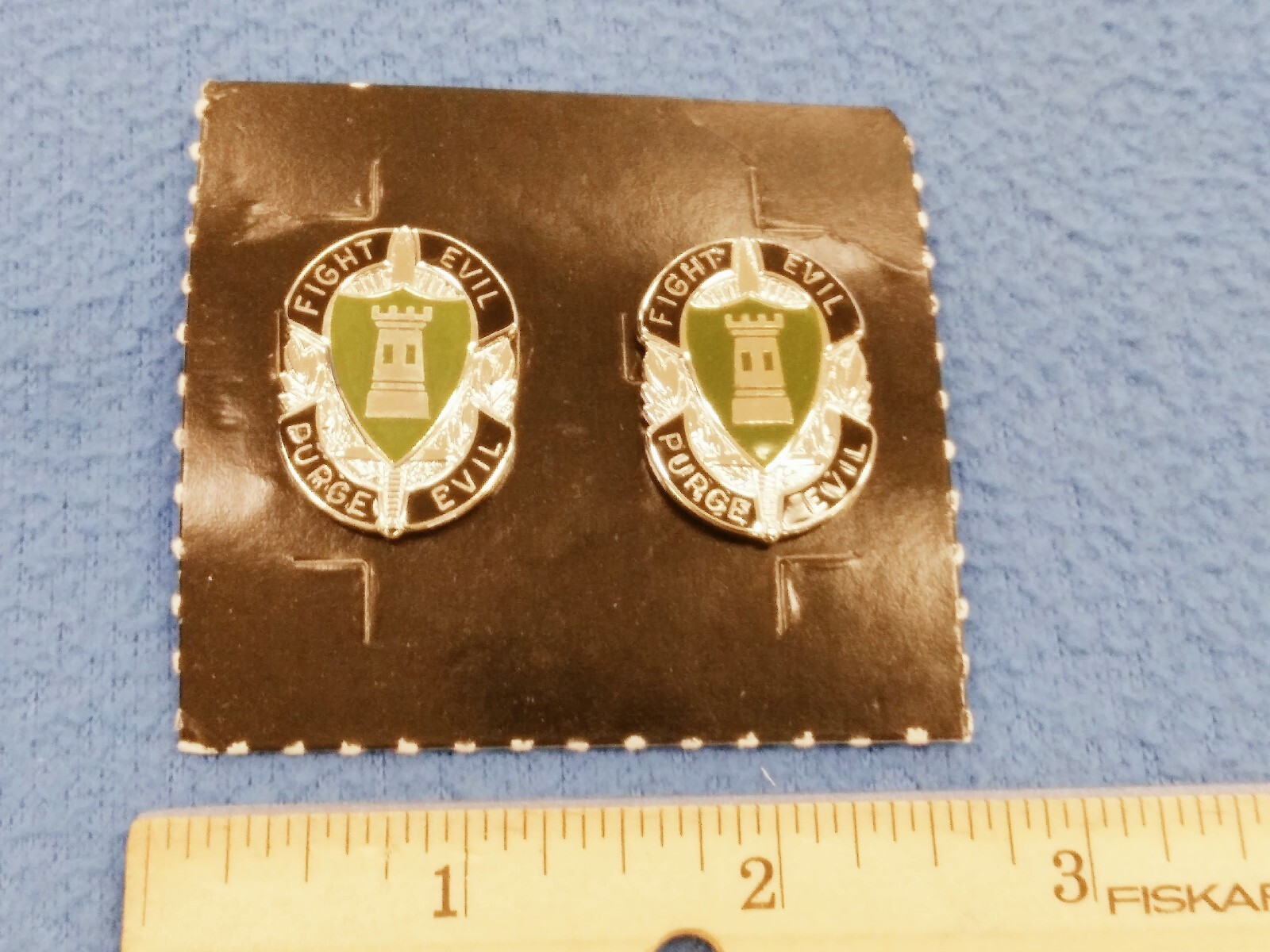 PAIR OF - US Army ALLIED FORCES CENTER NORTH EUROPE Unit DI DUI Crest PINS -G-23