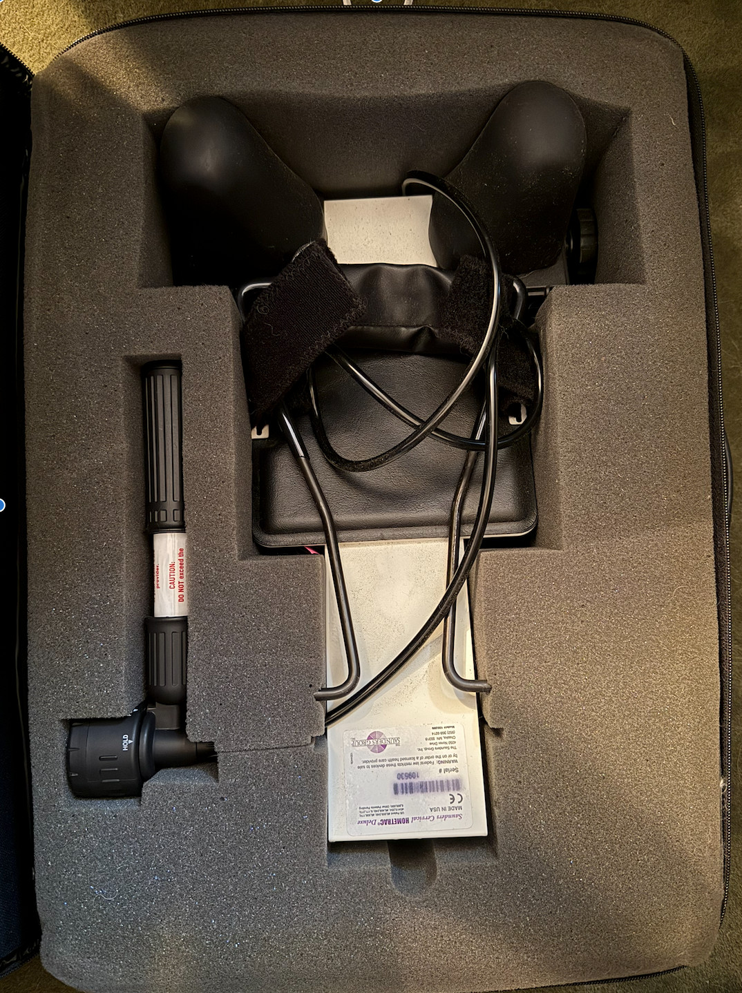 Saunder Cervical Neck Traction Home Trac Deluxe Device w/ Travel Case