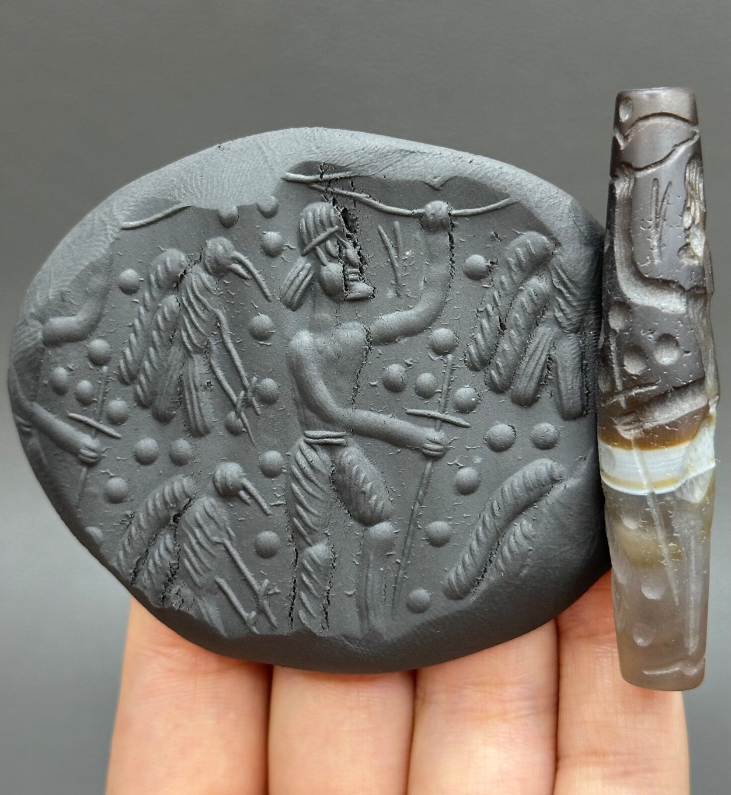 Ancient near eastern rare Agate stone intaglio cylinder bead