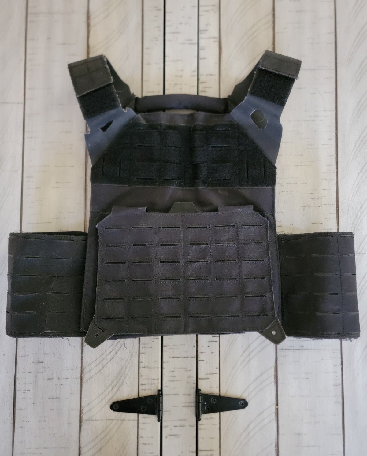 Tacticon Armament Adjustable Nylon Black Plate Carrier Vest Chest Tactical Gear