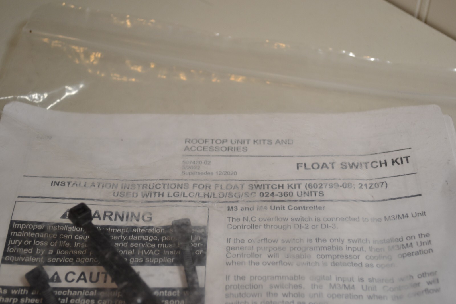 Float Switch Kit (602799-08; 21Z07 Rooftop Unit Kits & Accessories
