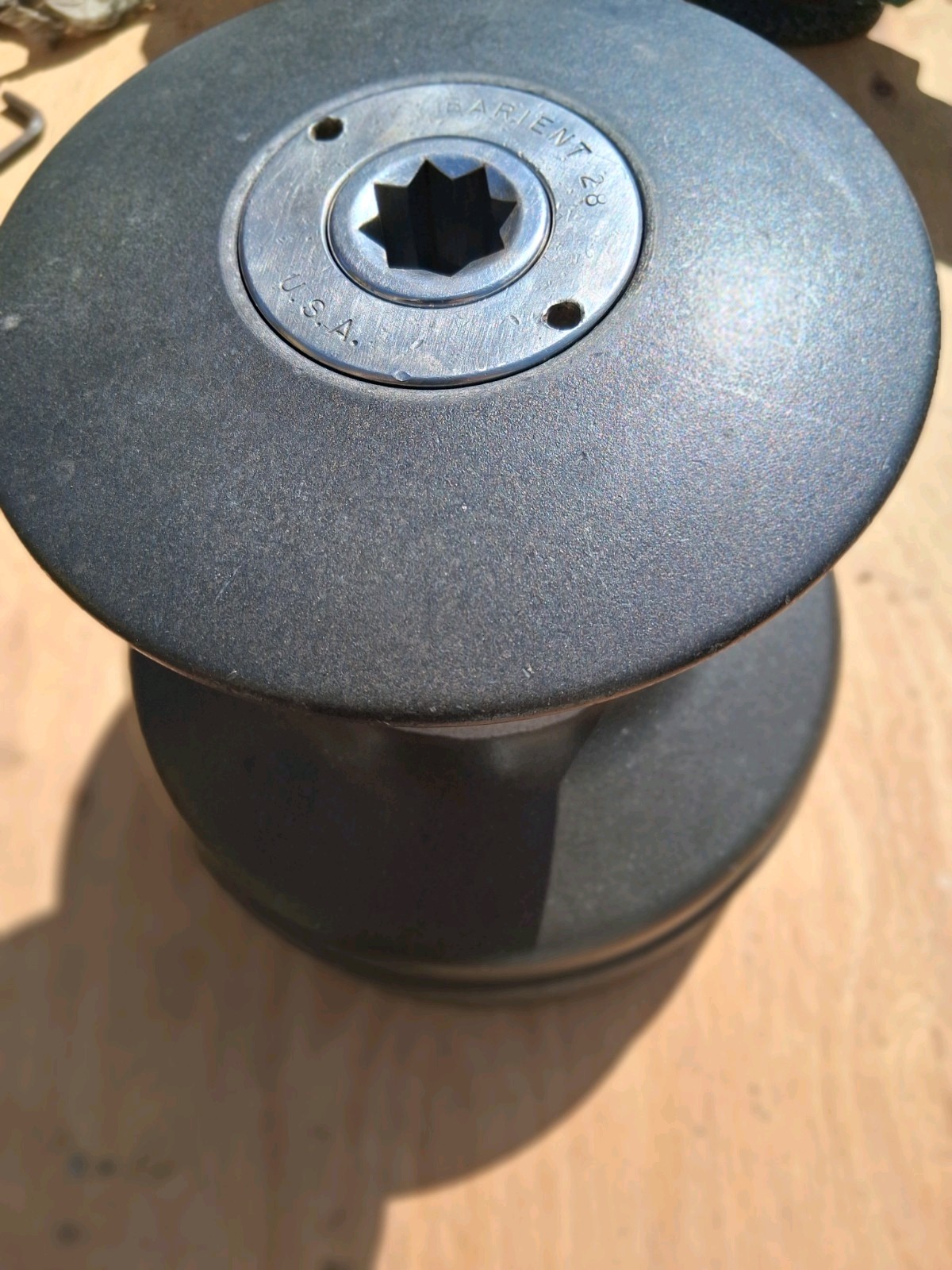 (2) Barient 28 Non Self Tailing Winches