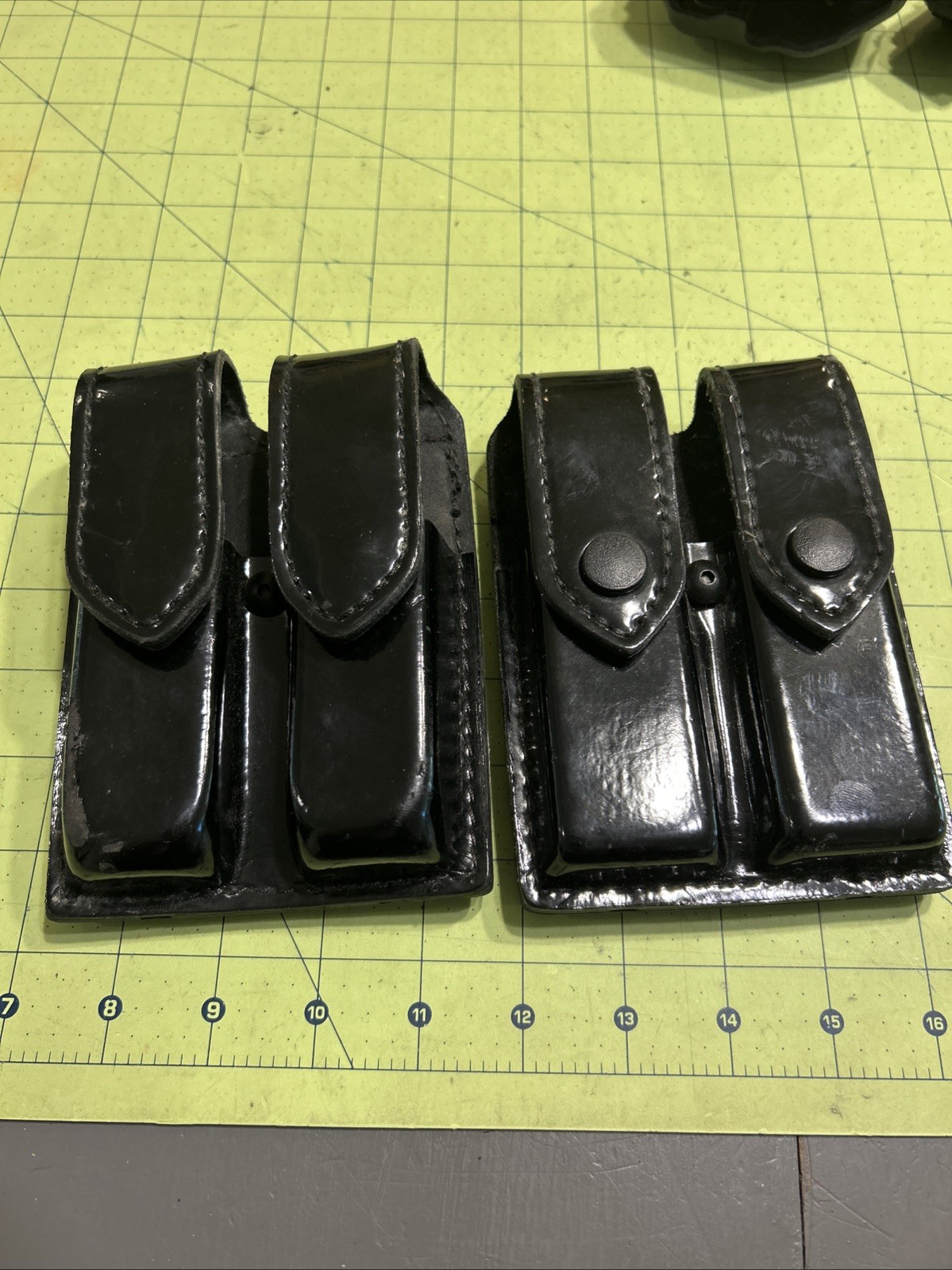 (2) Safariland 77 Duty Double Mag Pouch STX Plastic Glossy Quanity 2